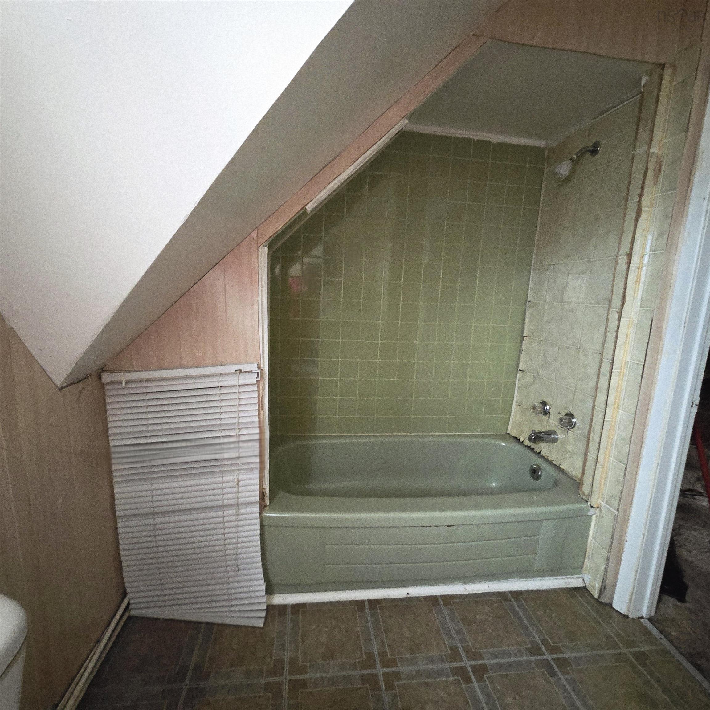 $75,000.00: 16/18 Foundry Street Street, Glace Bay