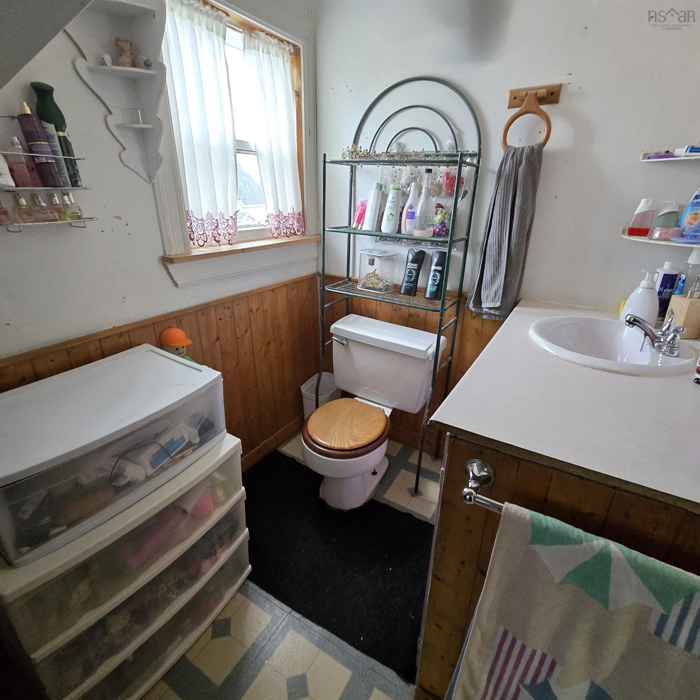 $75,000.00: 16/18 Foundry Street Street, Glace Bay