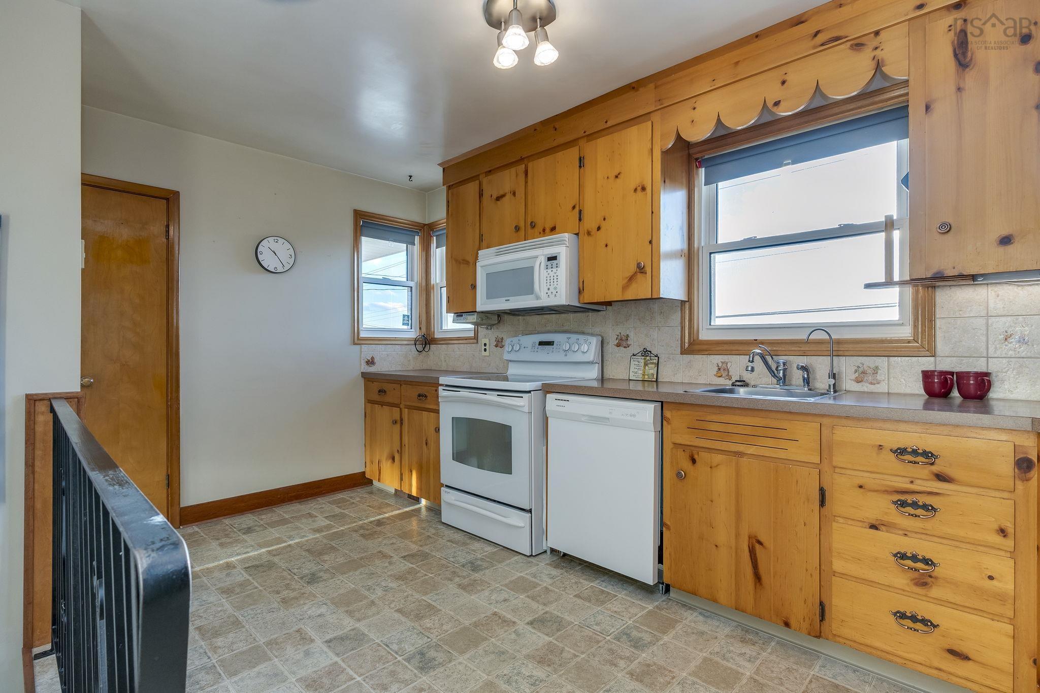 31 Booth Street, Dartmouth, NS (MLS 202600739)