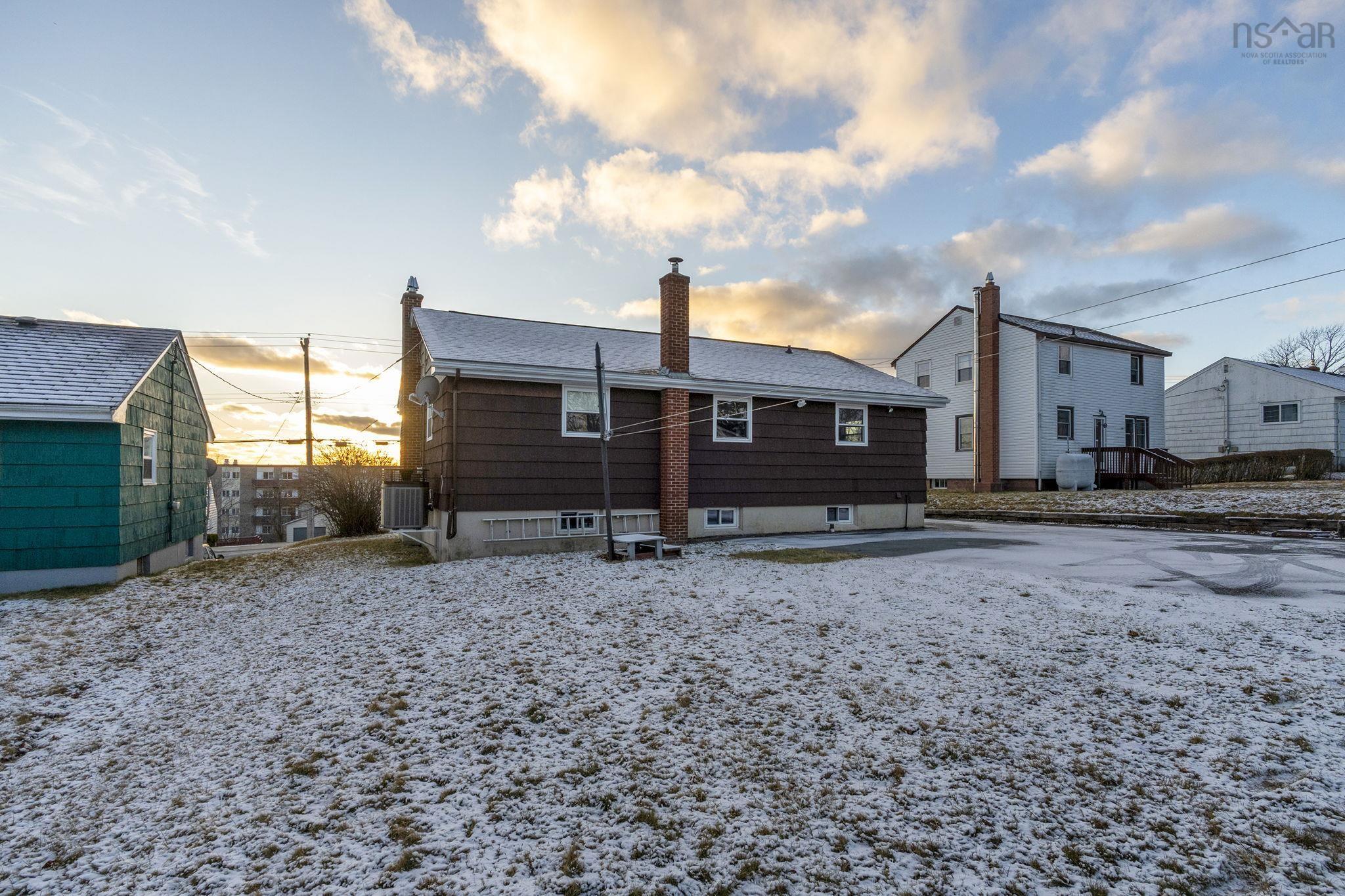 31 Booth Street, Dartmouth, NS (MLS 202600739)