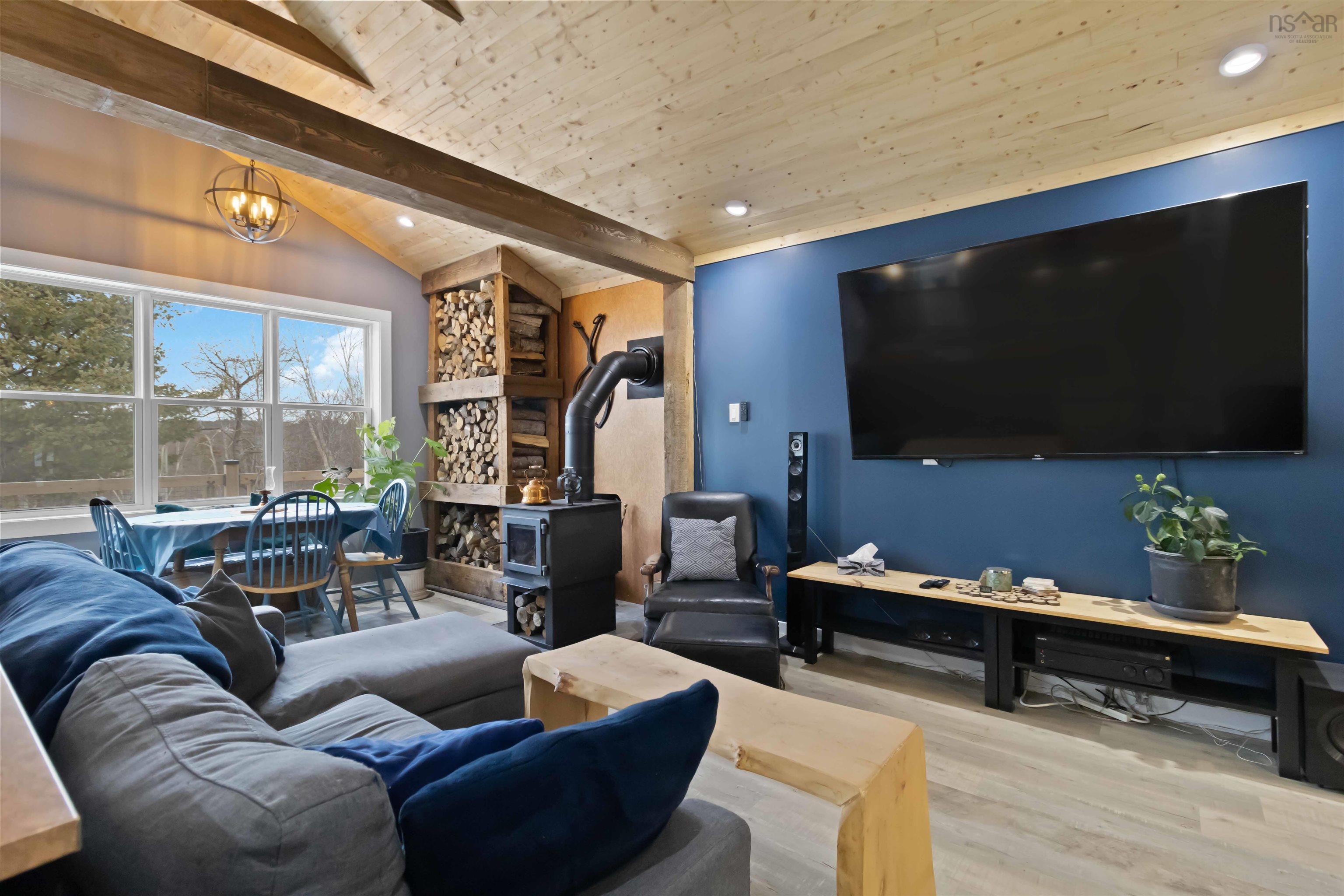 26 Beaver Bank Cross Road, Middle Sackville, NS (MLS 202600759)