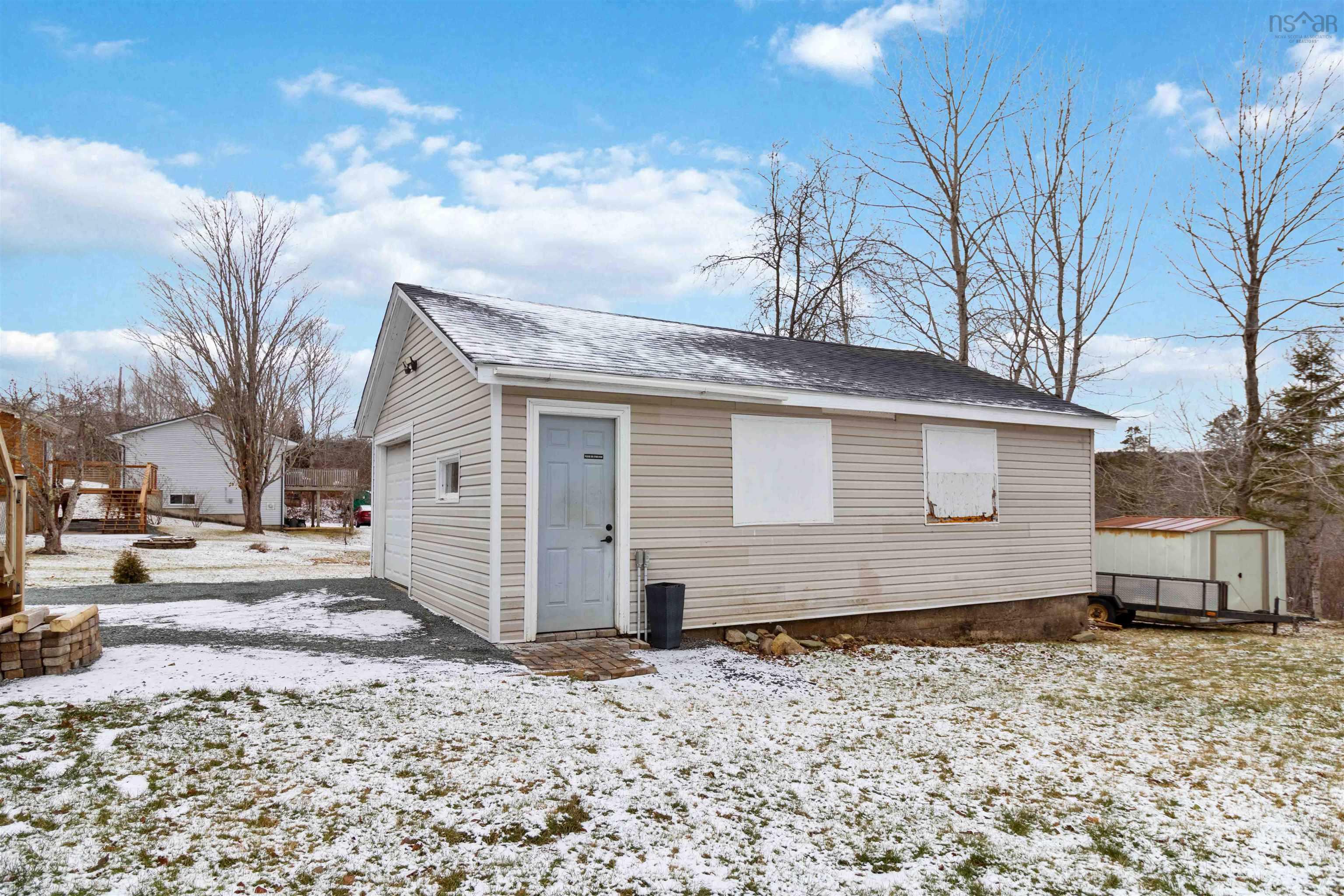 26 Beaver Bank Cross Road, Middle Sackville, NS (MLS 202600759)