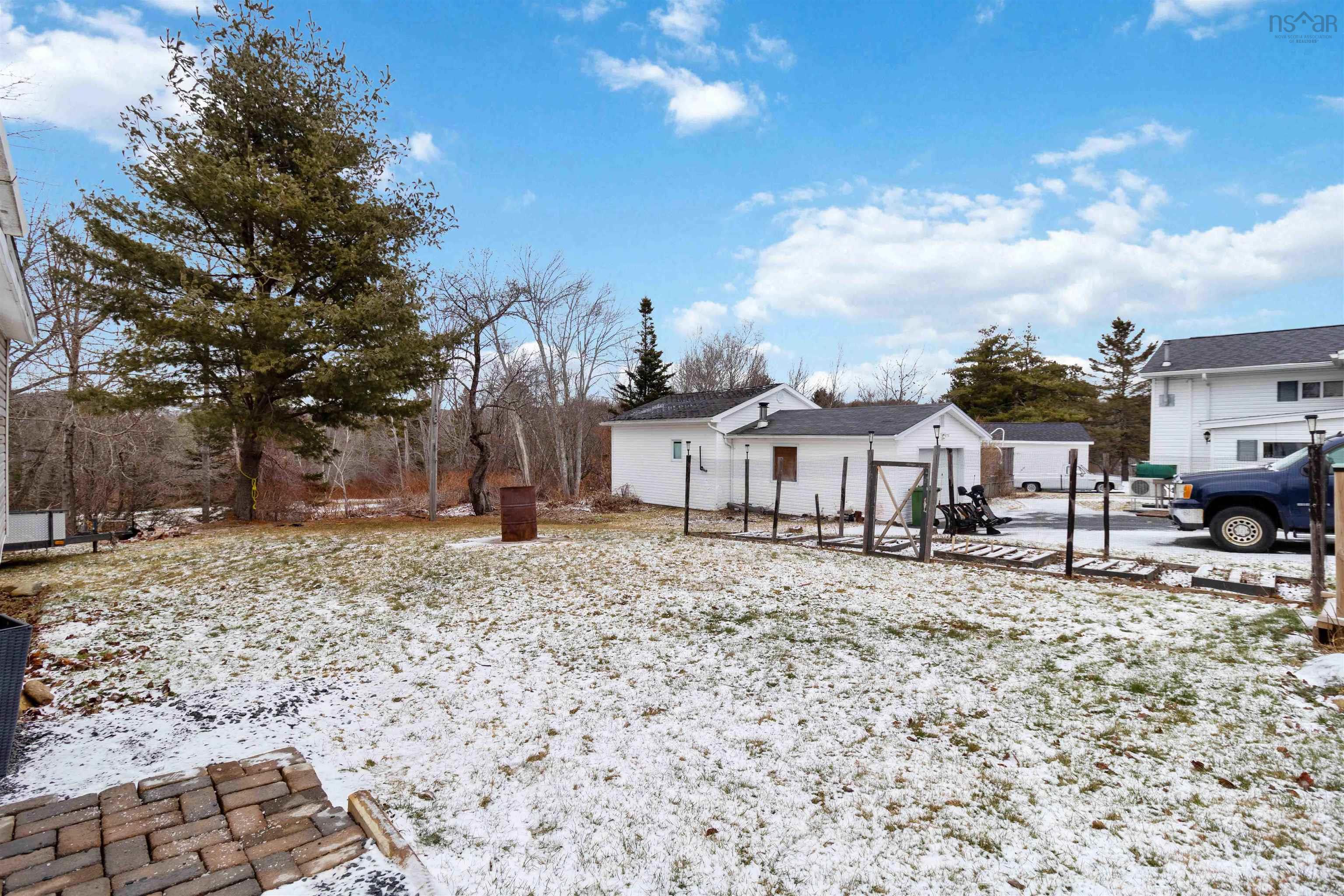 26 Beaver Bank Cross Road, Middle Sackville, NS (MLS 202600759)