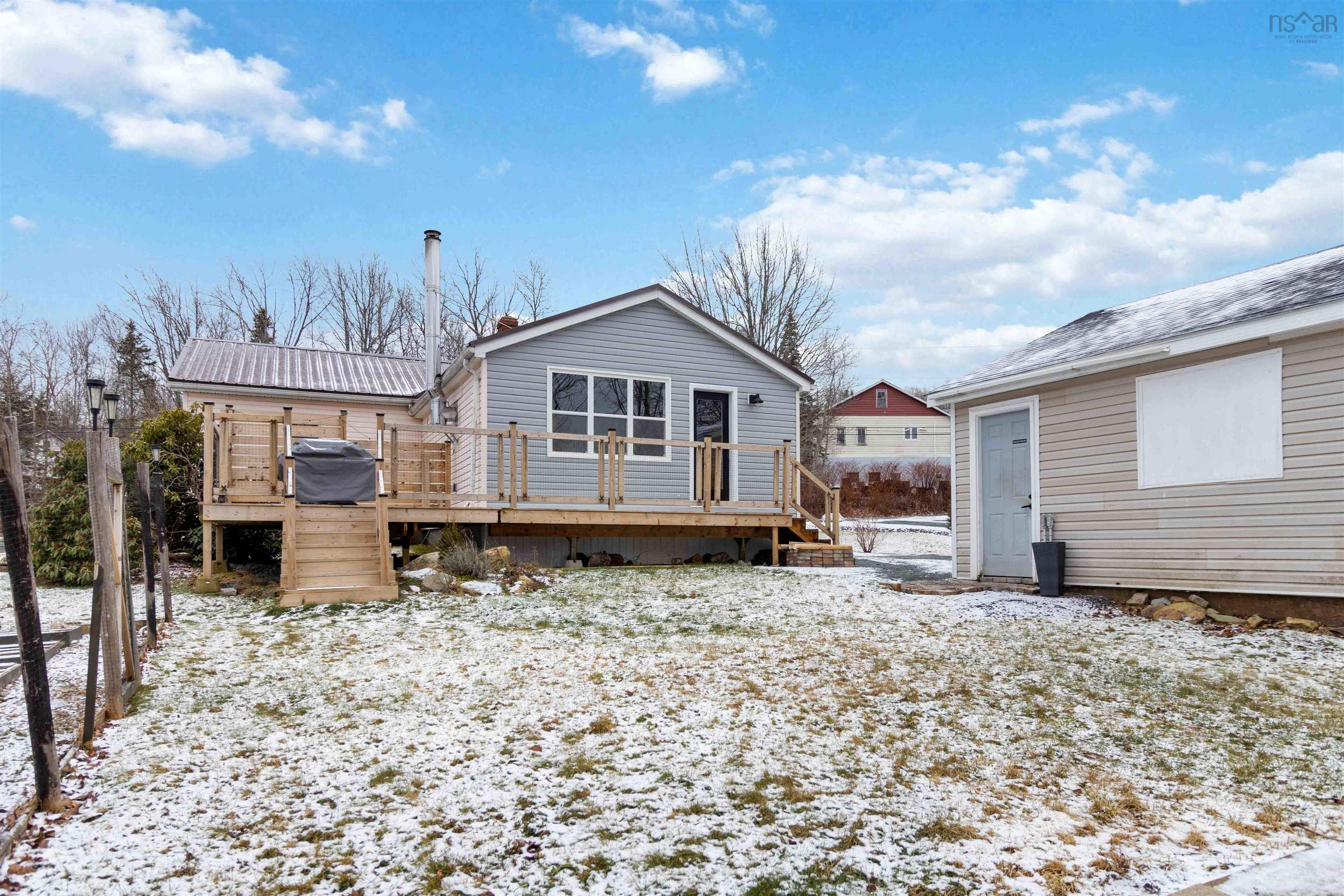 26 Beaver Bank Cross Road, Middle Sackville, NS (MLS 202600759)