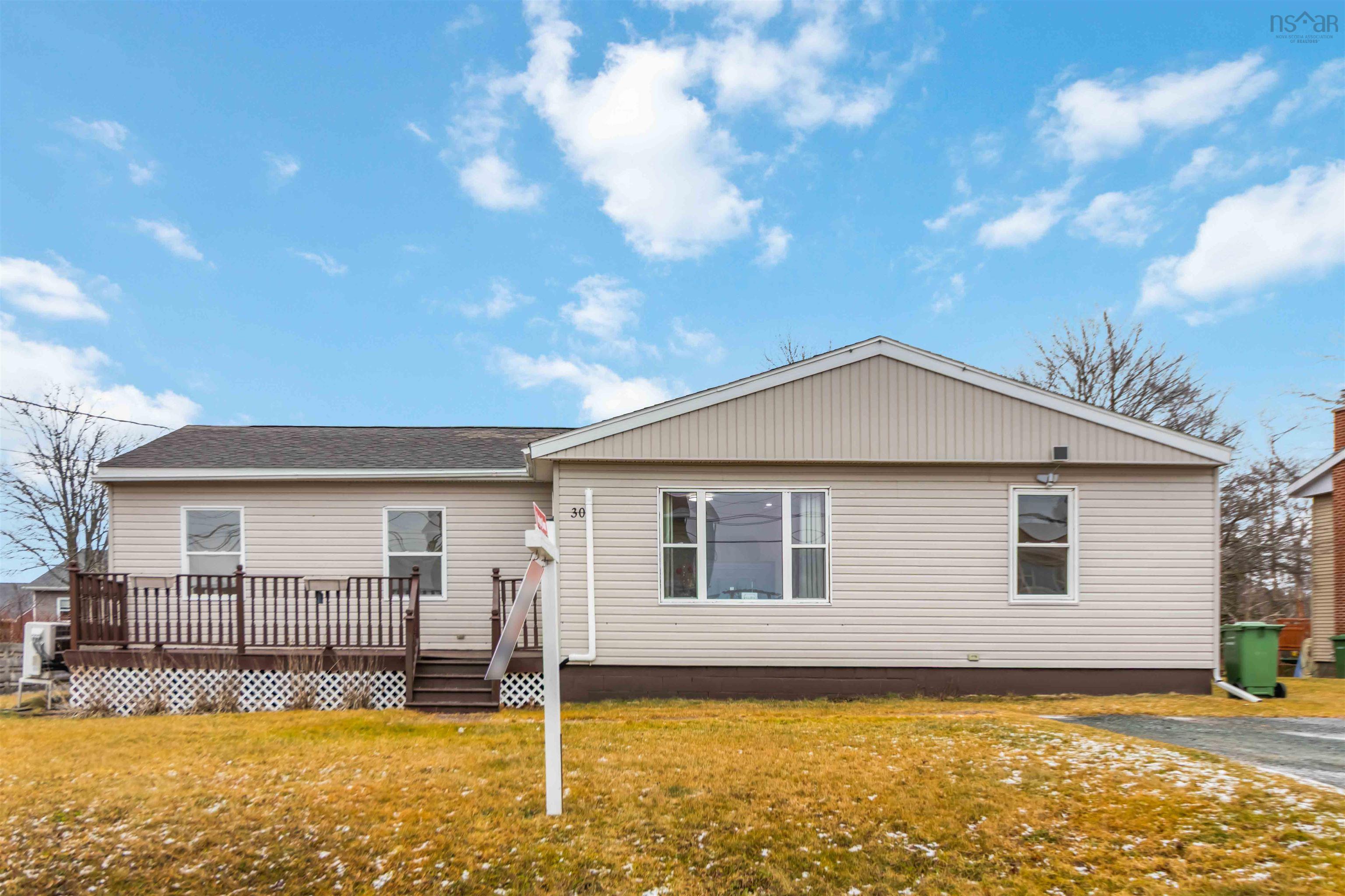 30 Woodcrest Avenue, Halifax, NS (MLS 202600787)