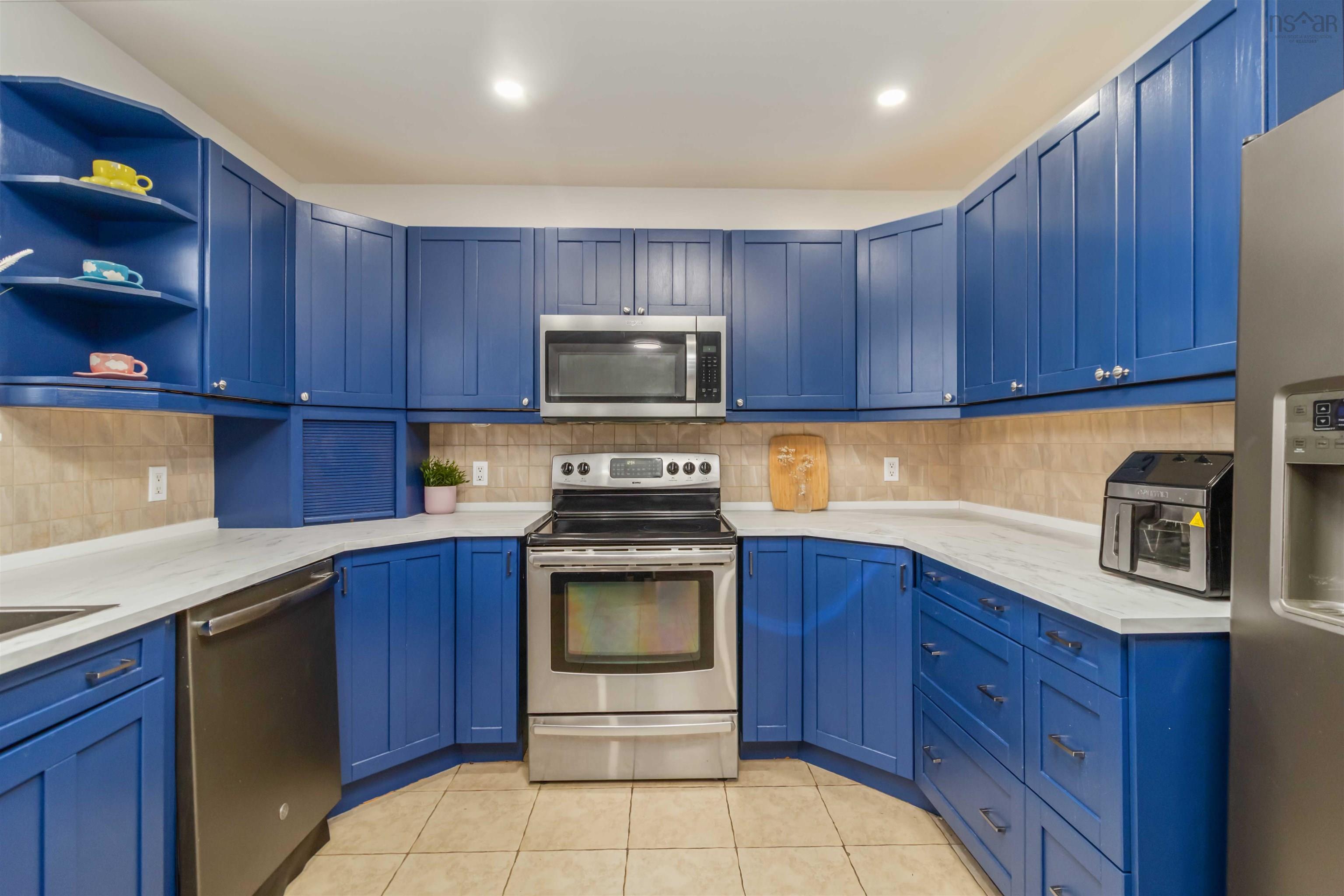 30 Woodcrest Avenue, Halifax, NS (MLS 202600787)