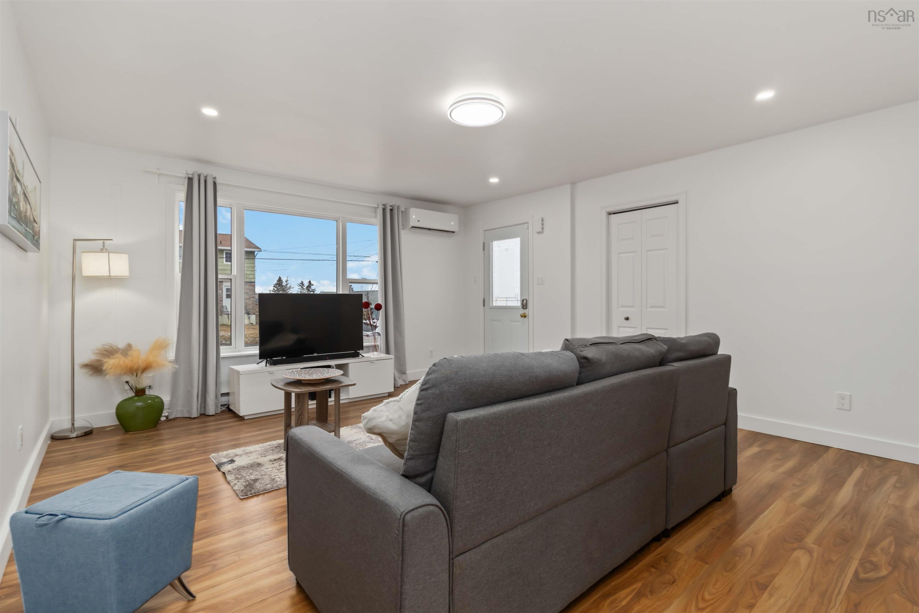 30 Woodcrest Avenue, Halifax, NS (MLS 202600787)