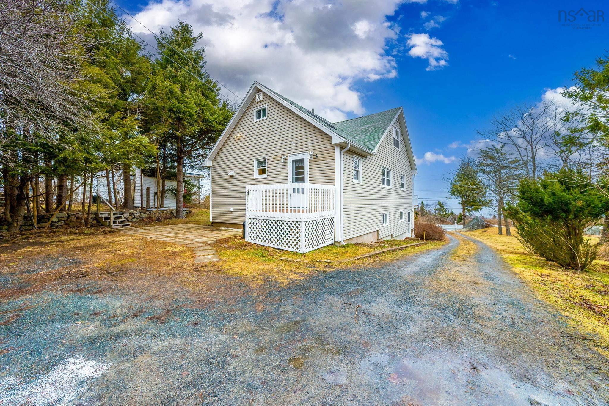 145 Ketch Harbour Road, Herring Cove, NS (MLS 202600794)