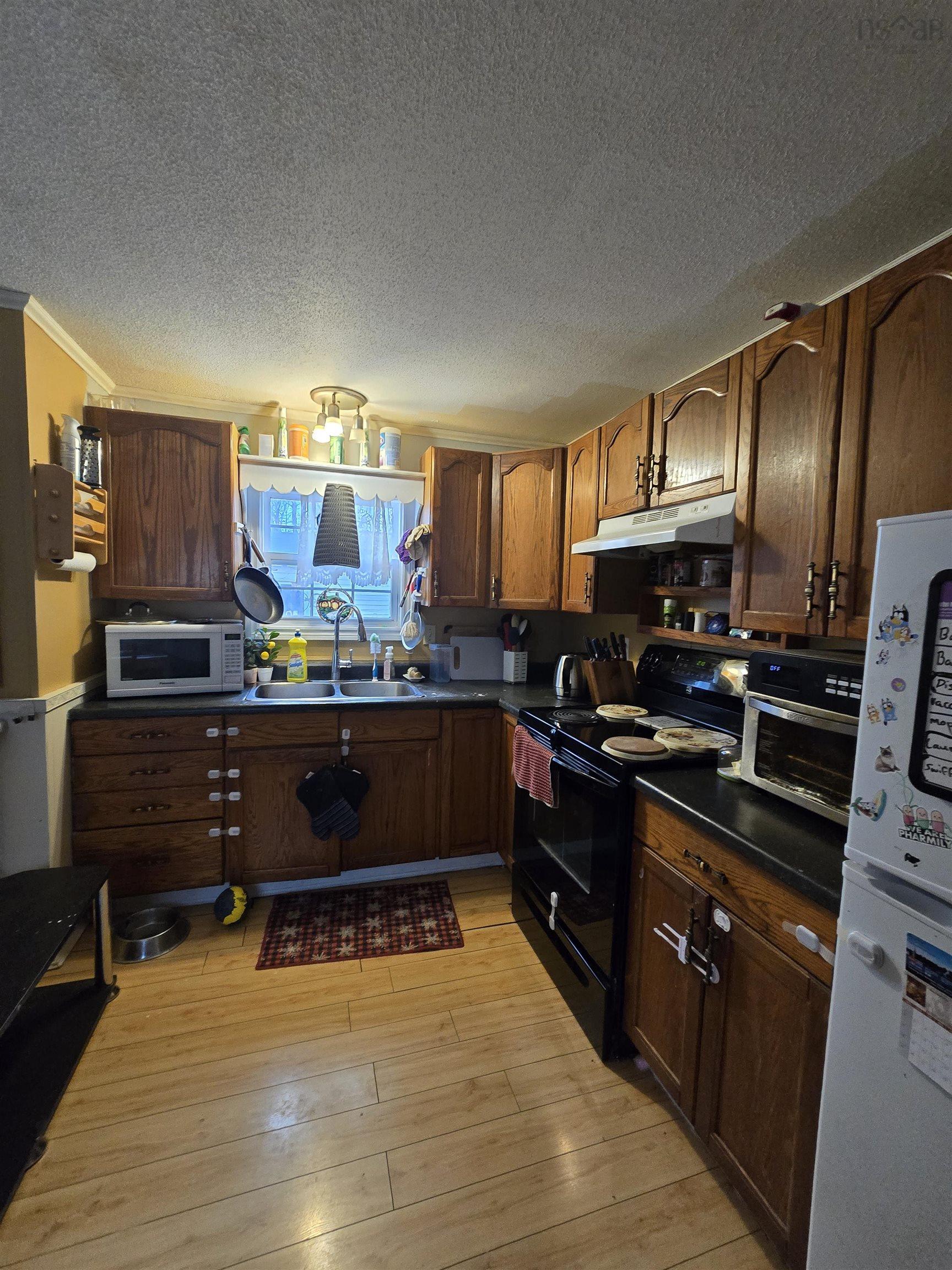 $118,900.00: 16 Autumn Street, Bridgewater