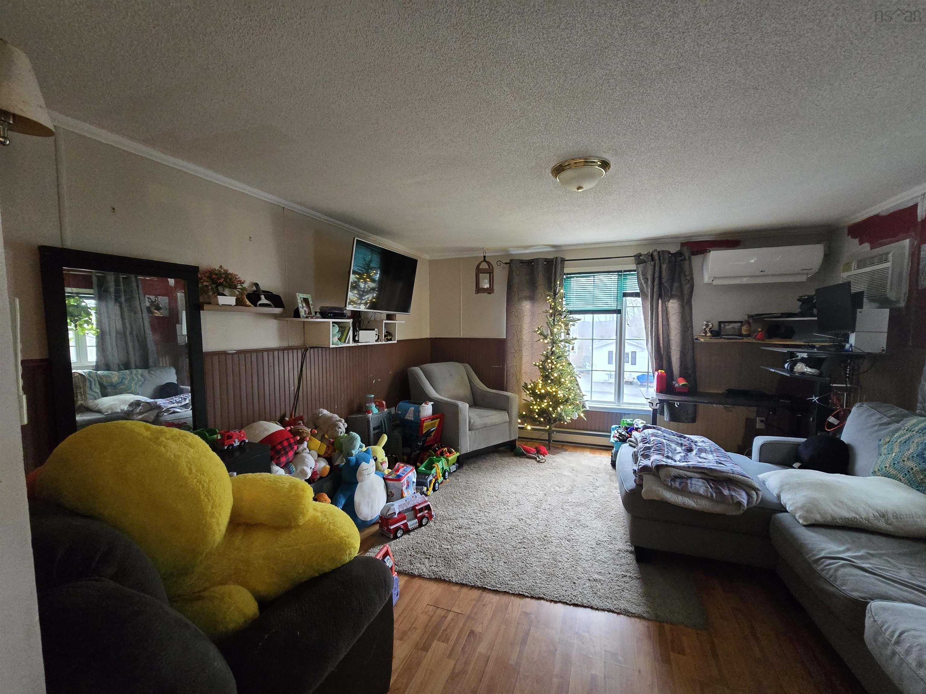 $118,900.00: 16 Autumn Street, Bridgewater