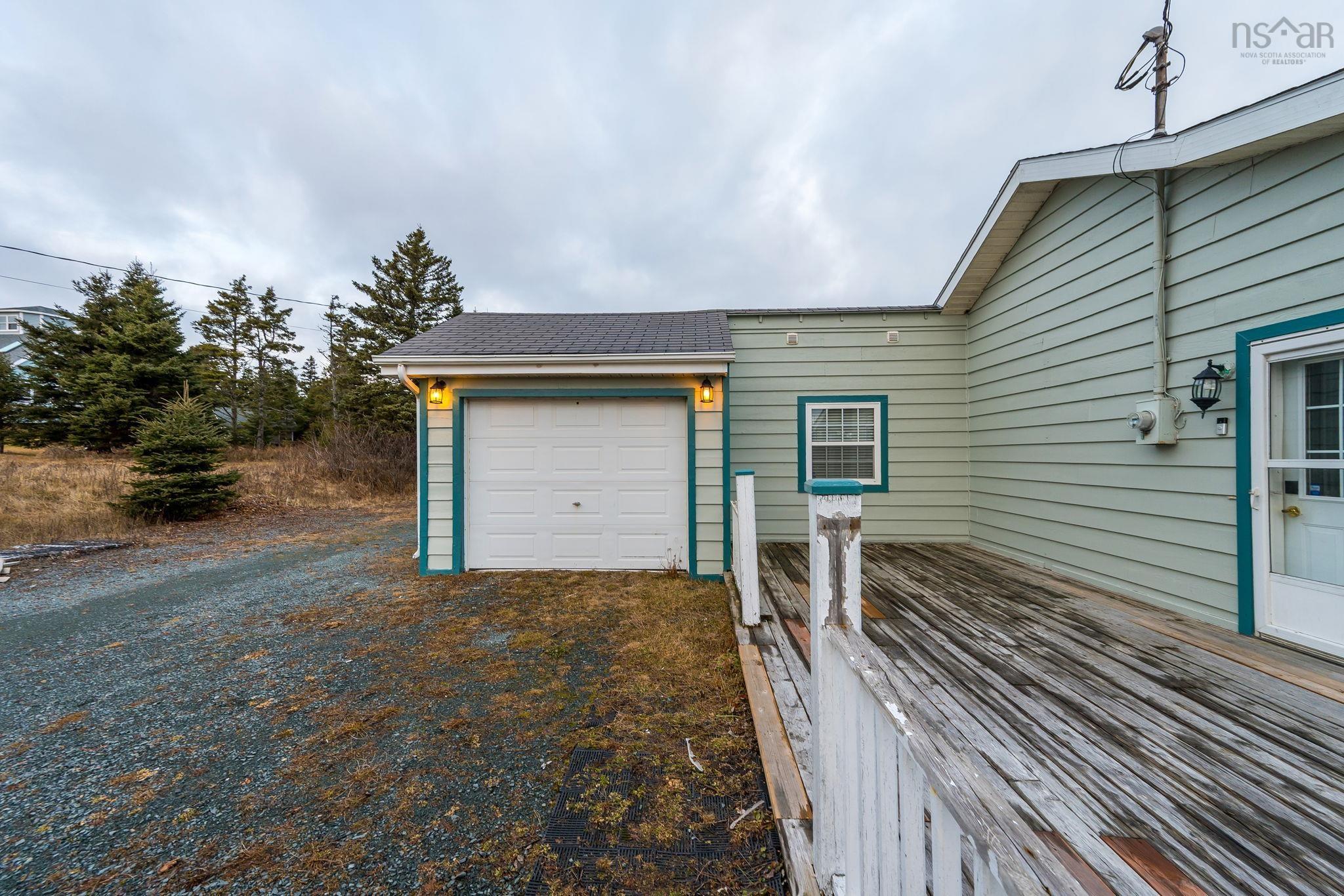 $549,900.00: 79 Spruce Court, Three Fathom Harbour