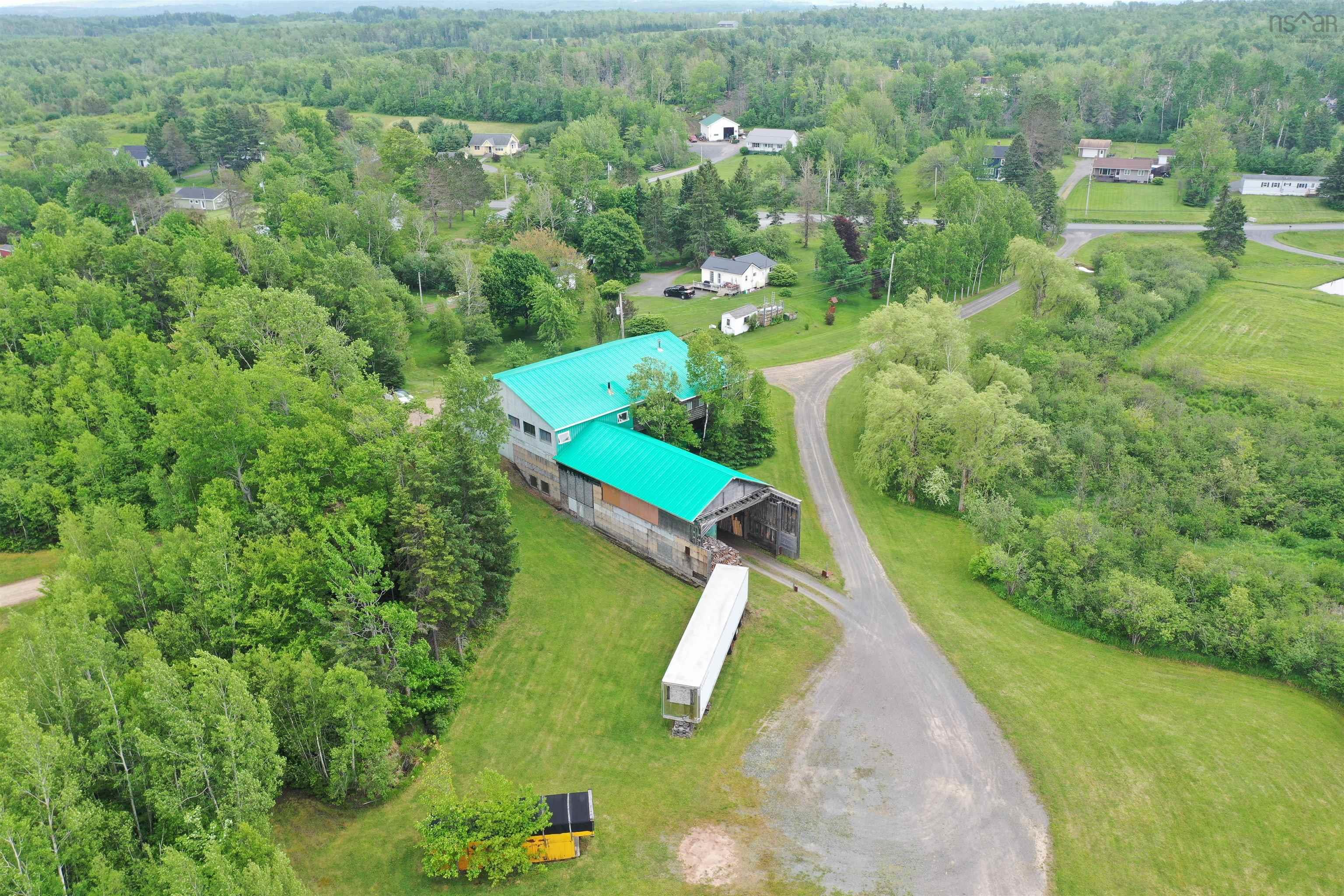 $625,000.00: 6185 Highway 4, Linacy