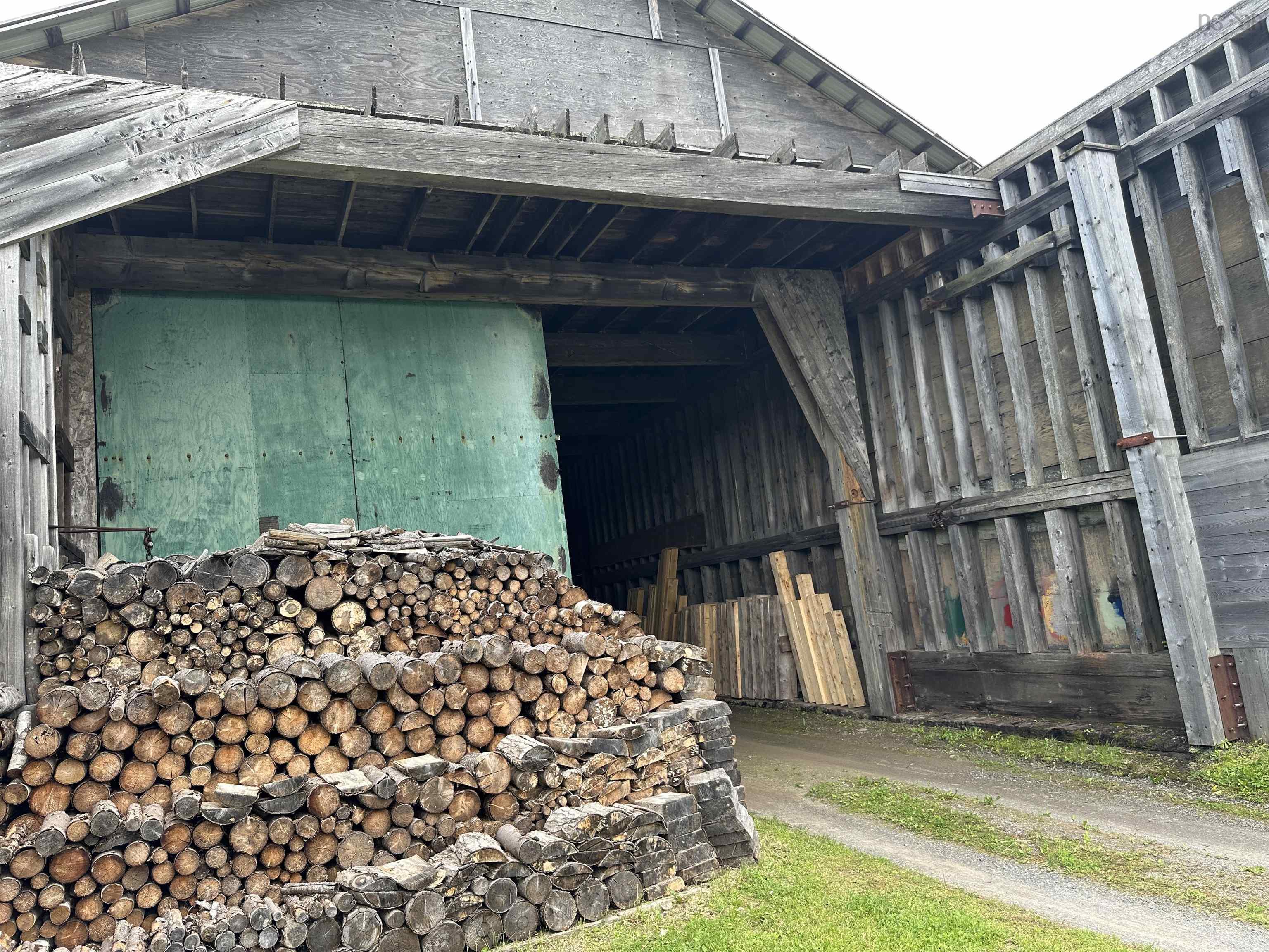 $625,000.00: 6185 Highway 4, Linacy