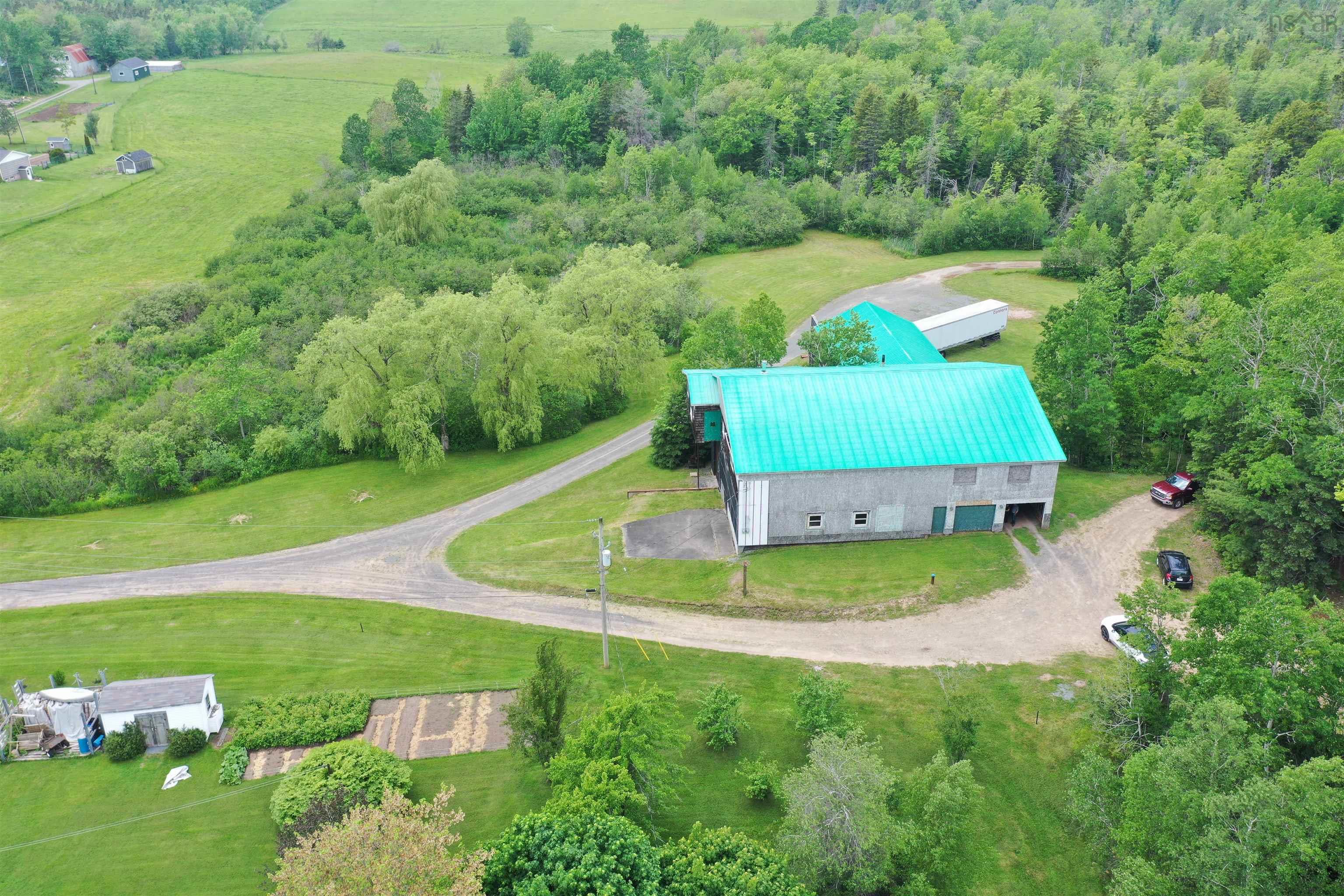 $625,000.00: 6185 Highway 4, Linacy