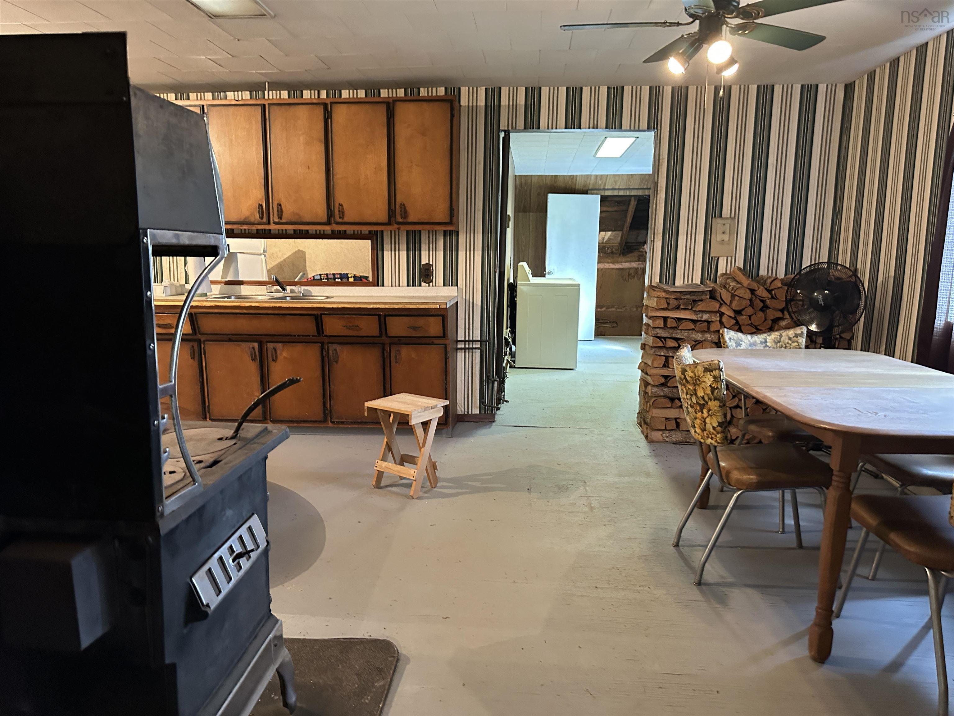 $625,000.00: 6185 Highway 4, Linacy