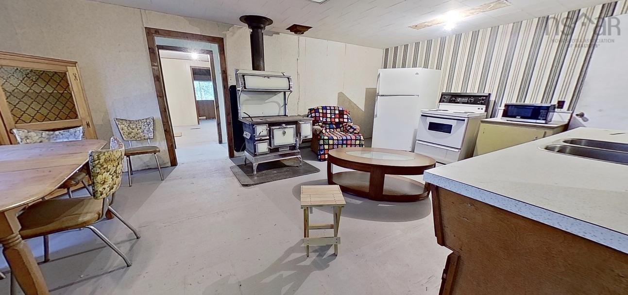 $625,000.00: 6185 Highway 4, Linacy