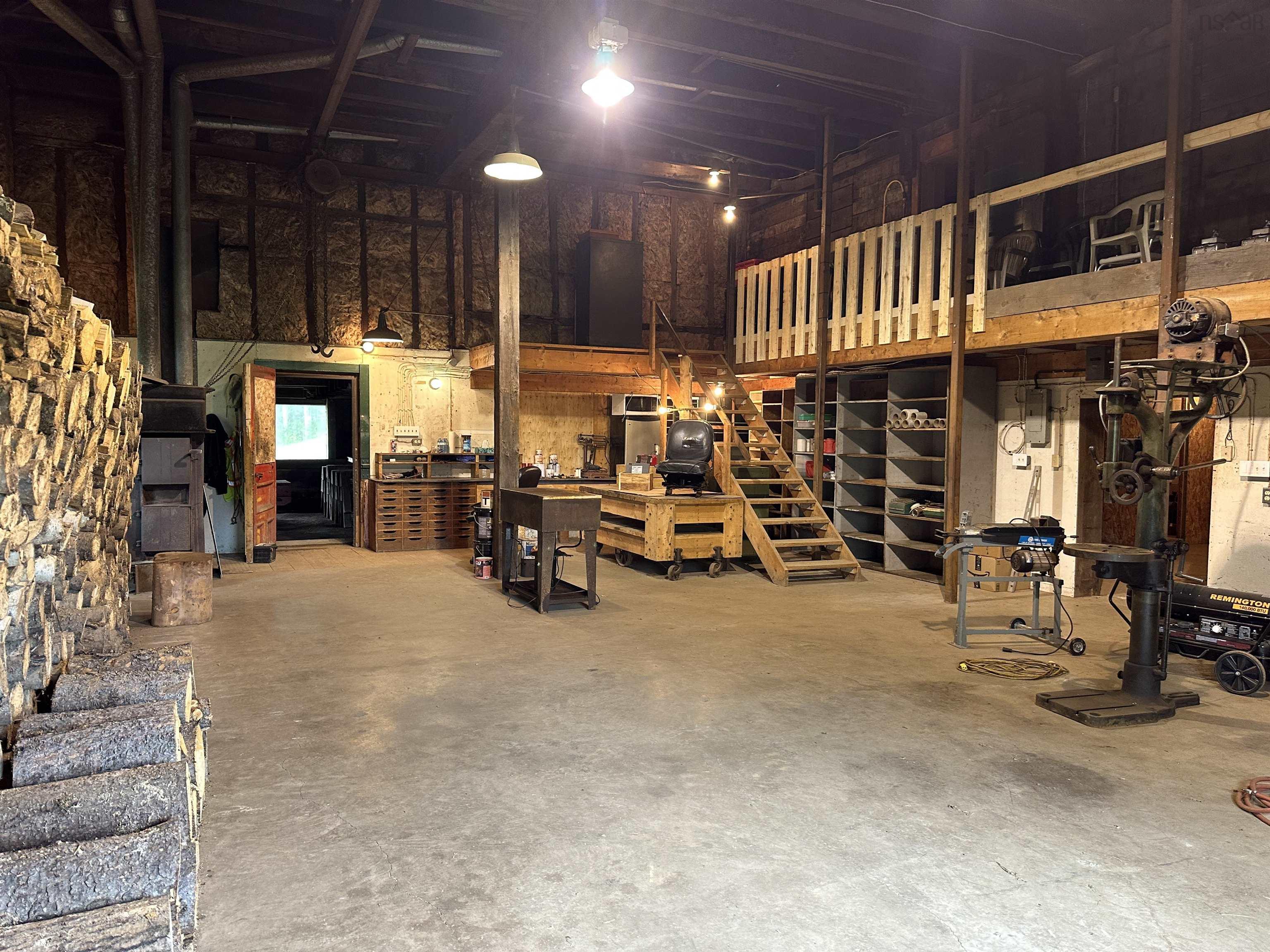 $625,000.00: 6185 Highway 4, Linacy