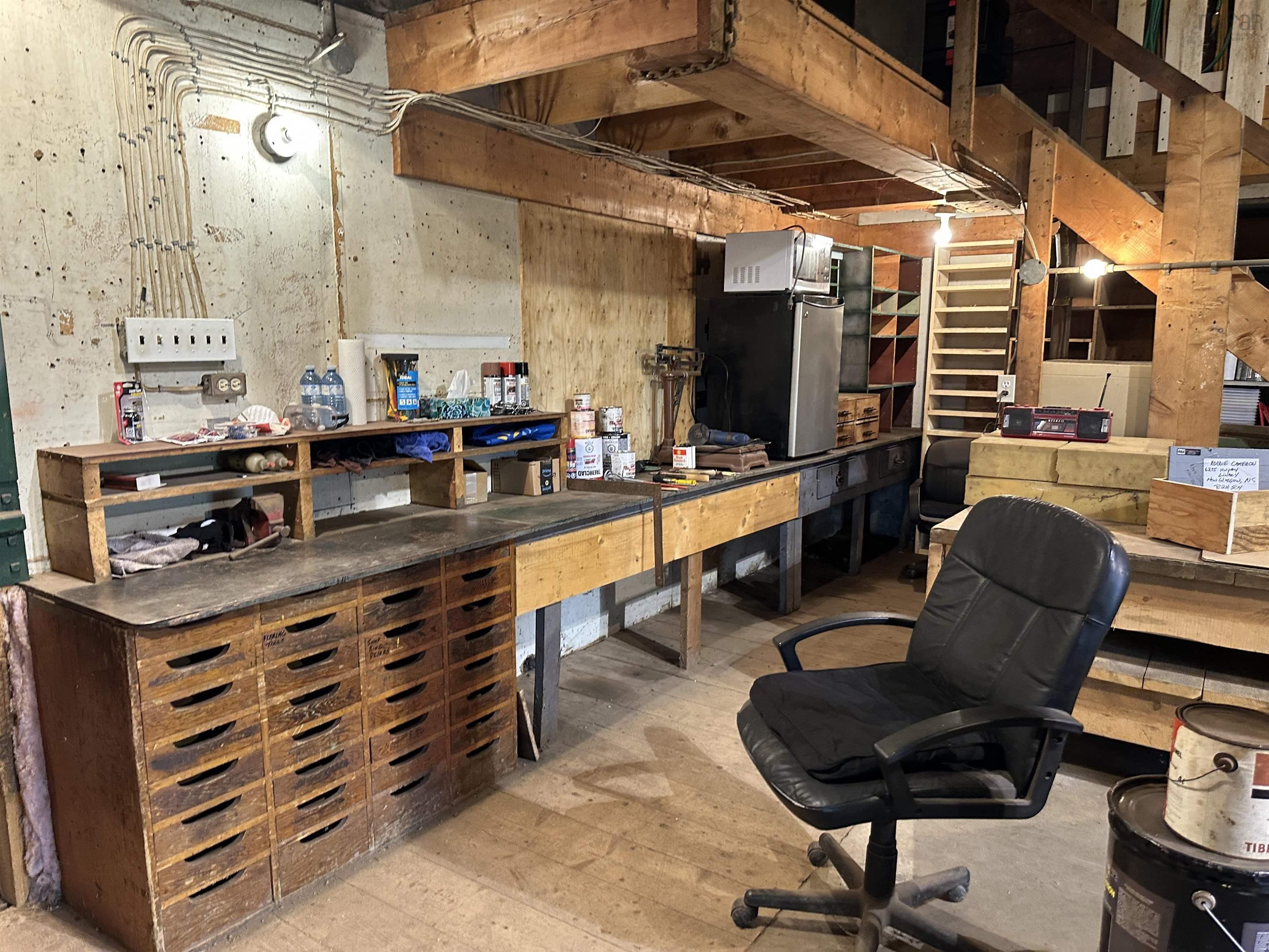 $625,000.00: 6185 Highway 4, Linacy