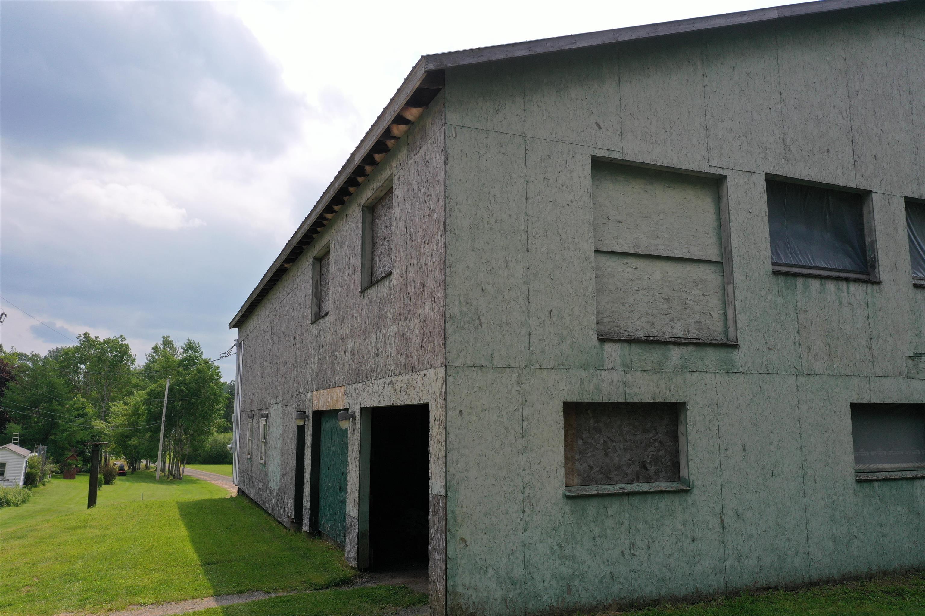 $625,000.00: 6185 Highway 4, Linacy