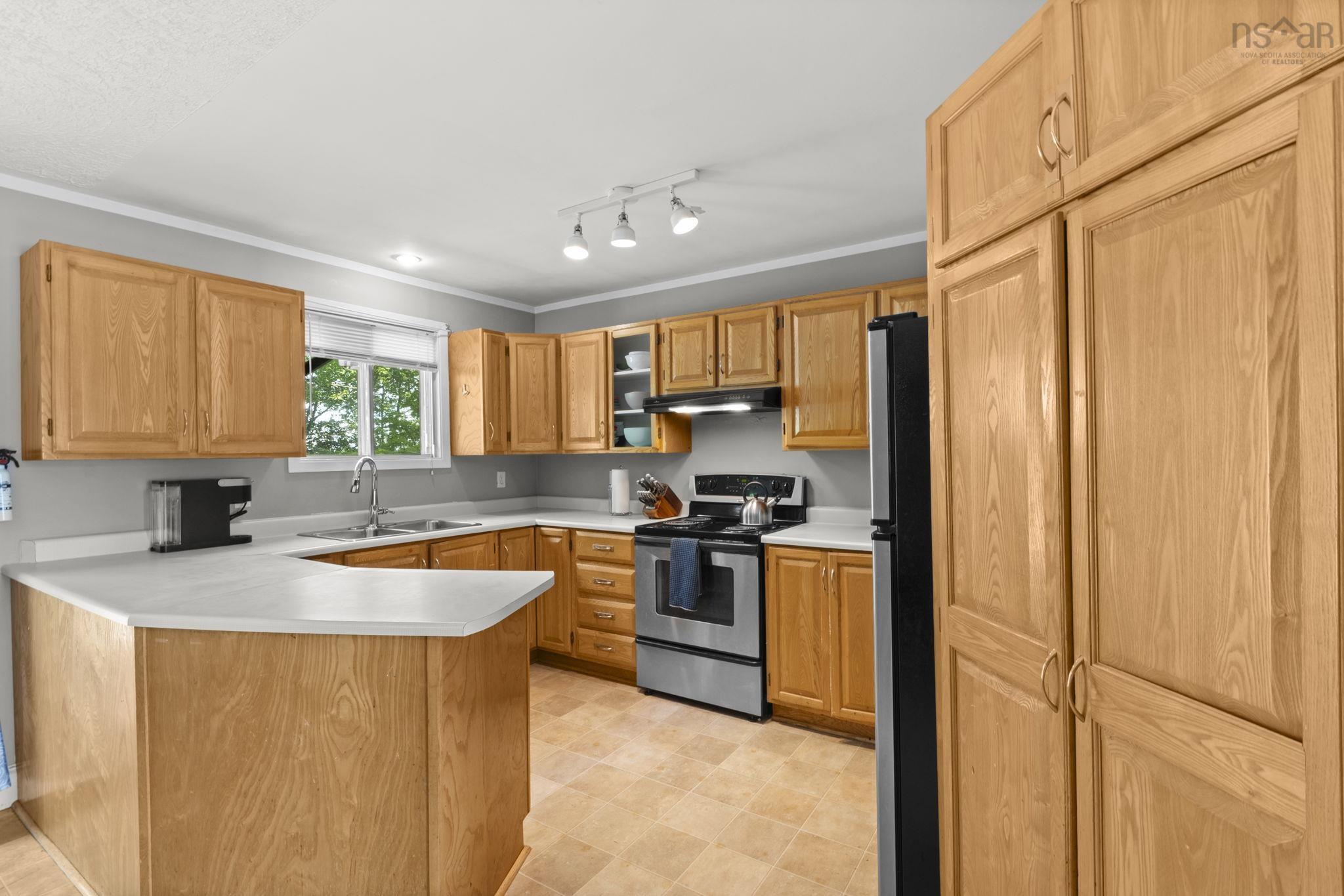 14 Ernest Avenue, Beaver Bank, NS (MLS 202600821)