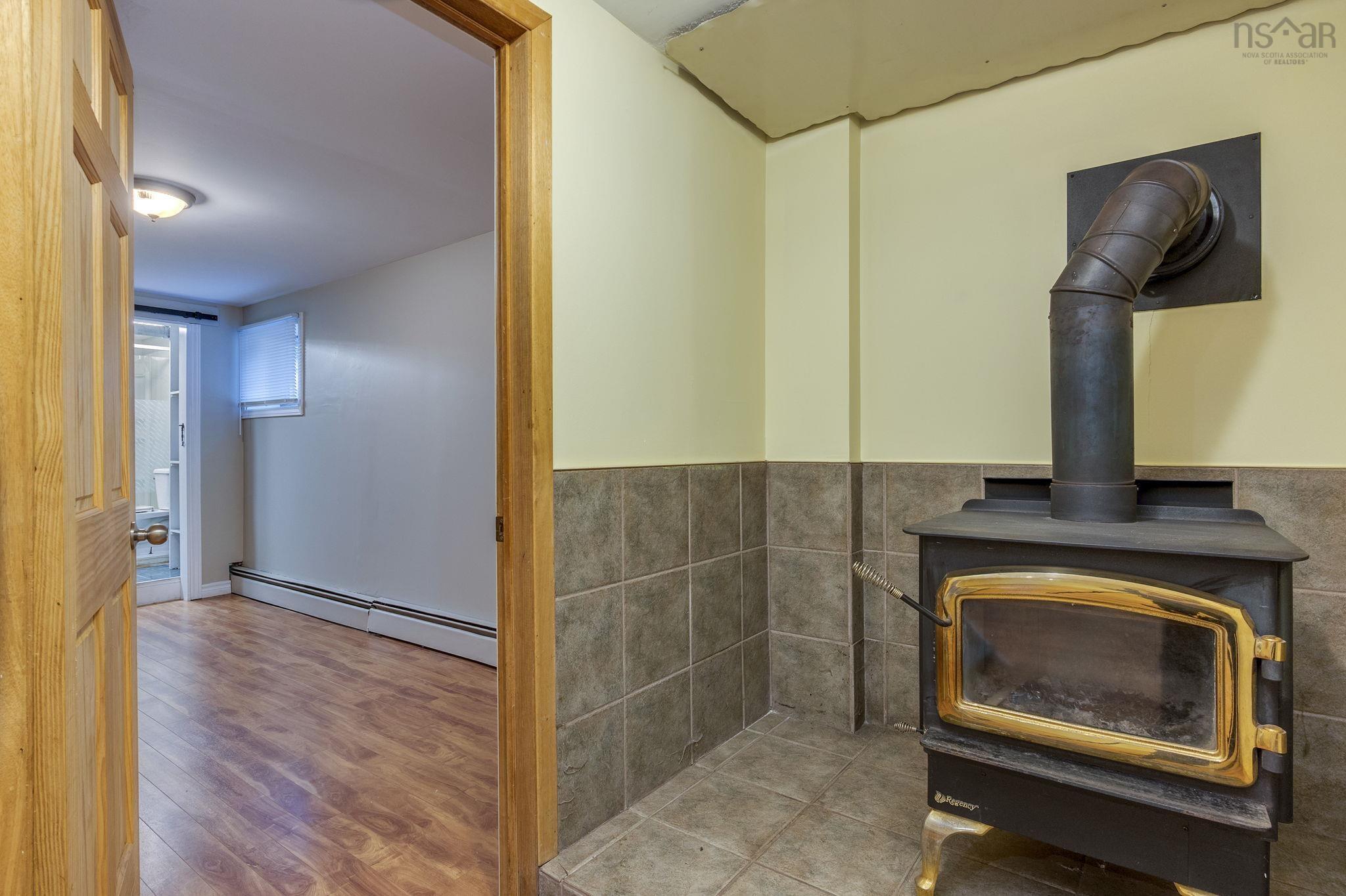 1992 Shore Road, Eastern Passage, NS (MLS 202600840)