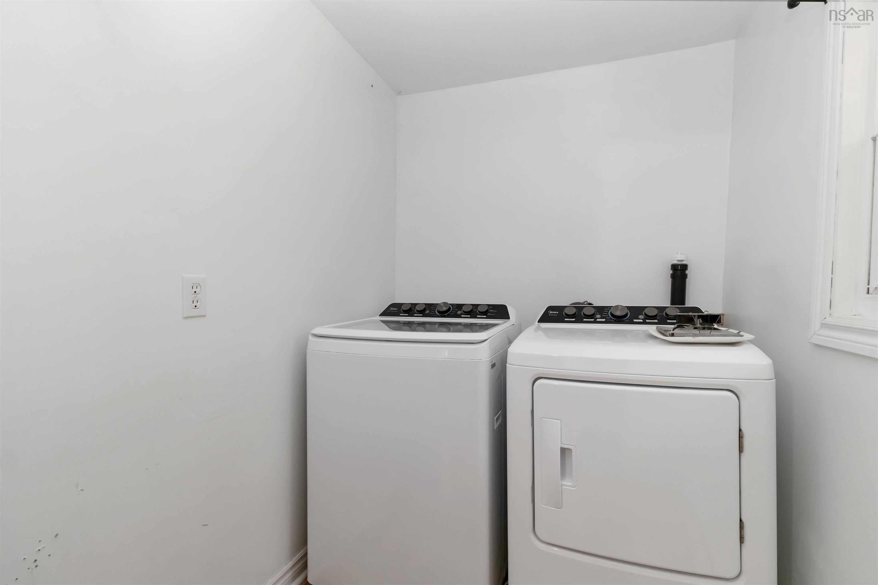 $299,900.00: 186 Old Kettle Road, Mill Village