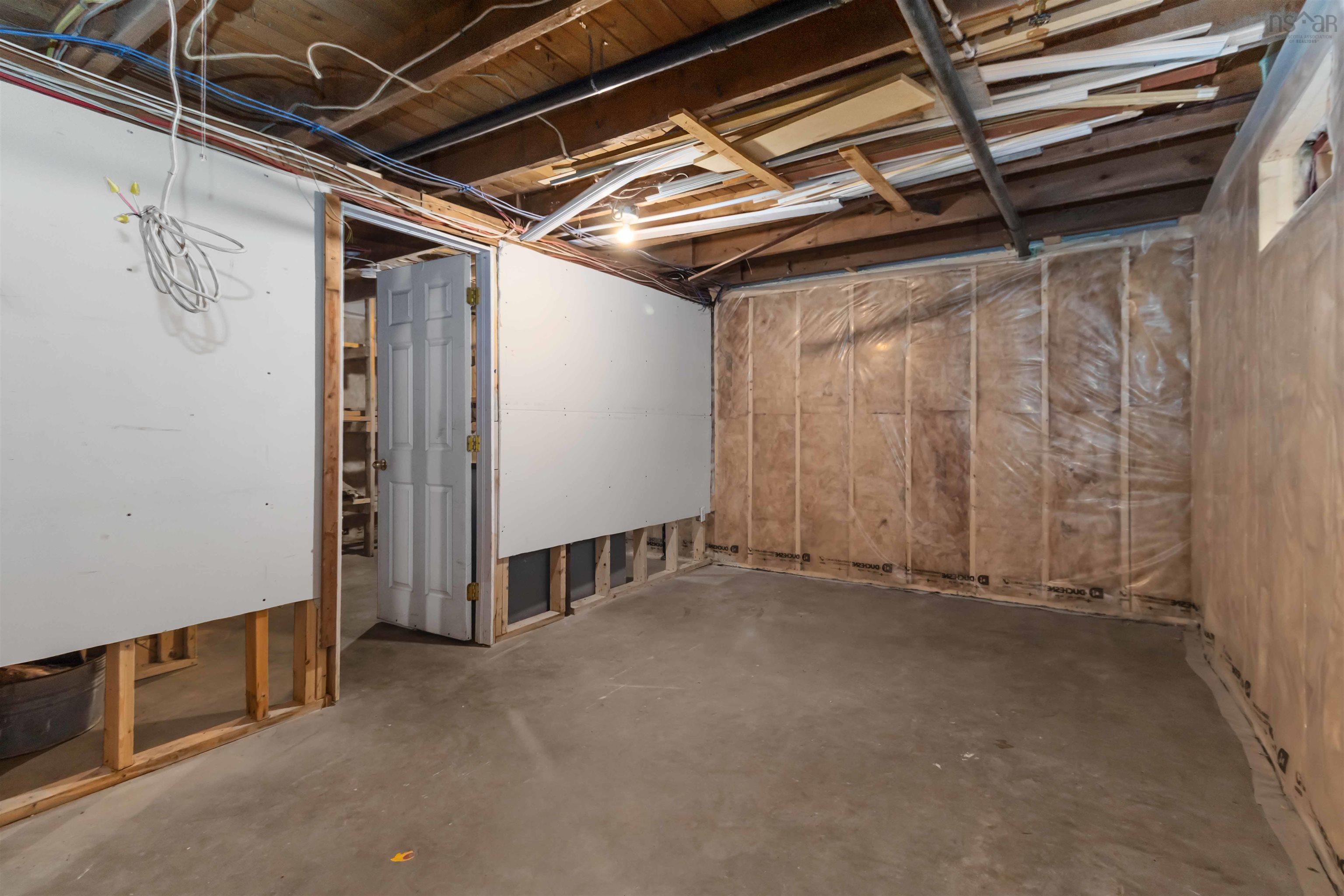 $299,900.00: 186 Old Kettle Road, Mill Village