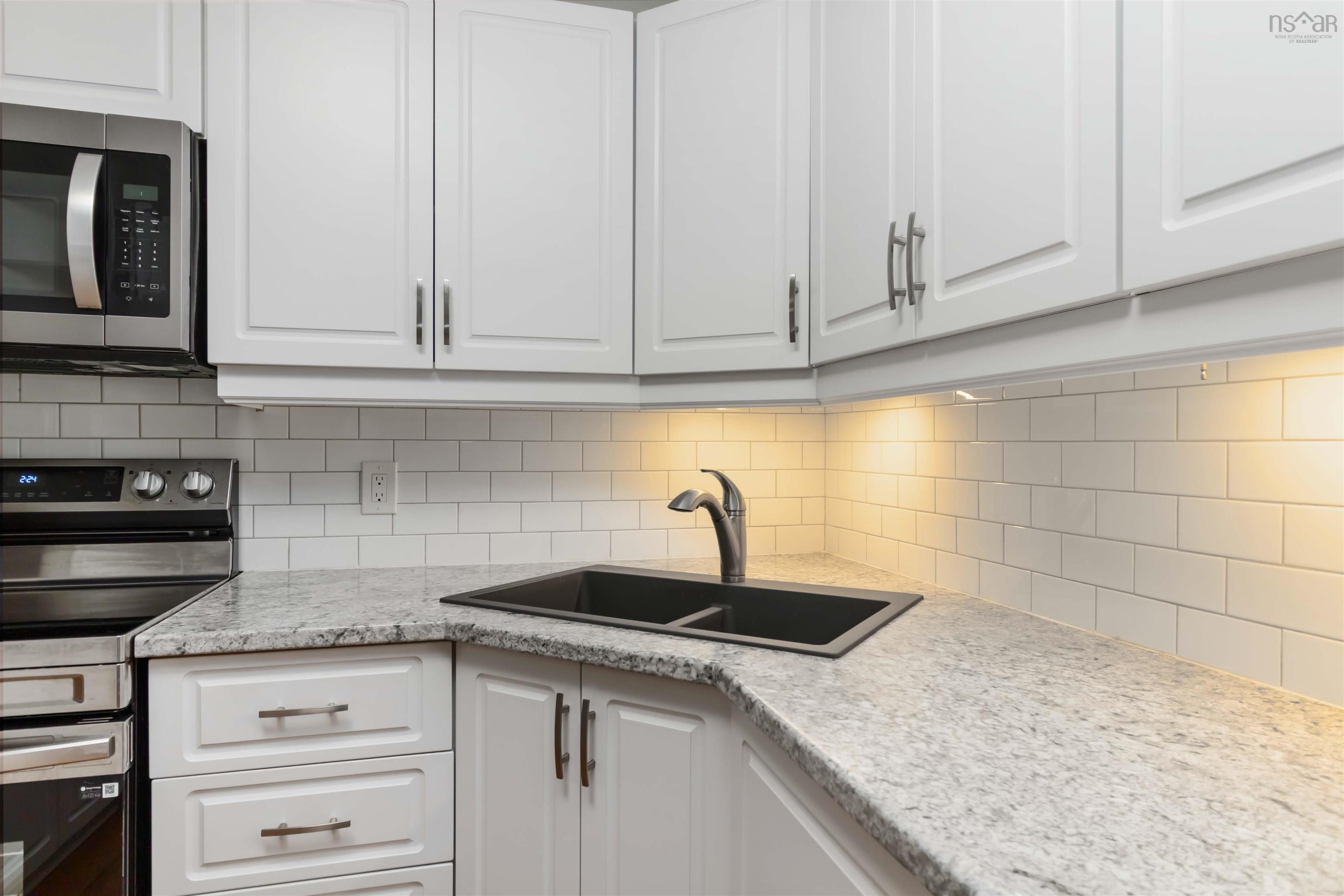 $359,000.00: 334 88 Moirs Mill Road, Bedford