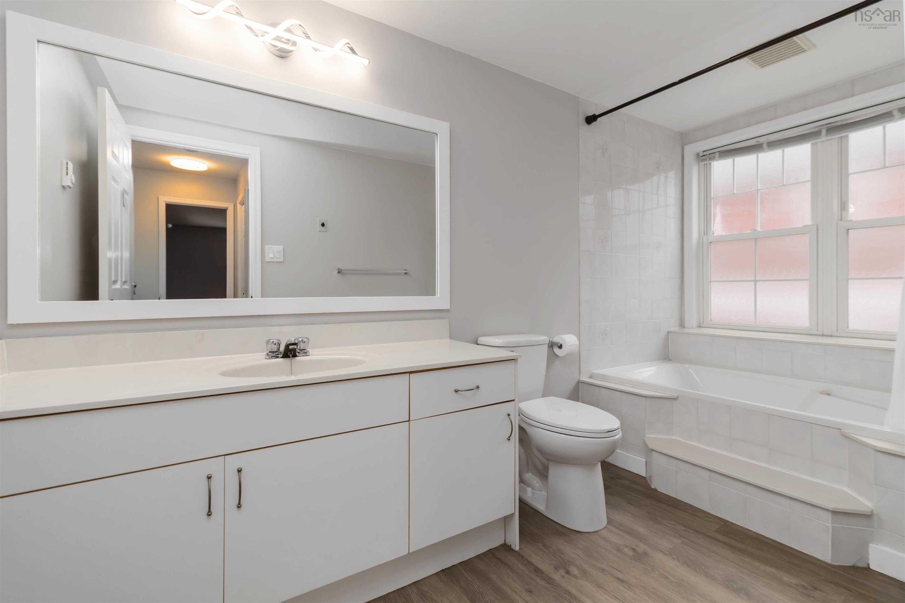 $359,000.00: 334 88 Moirs Mill Road, Bedford