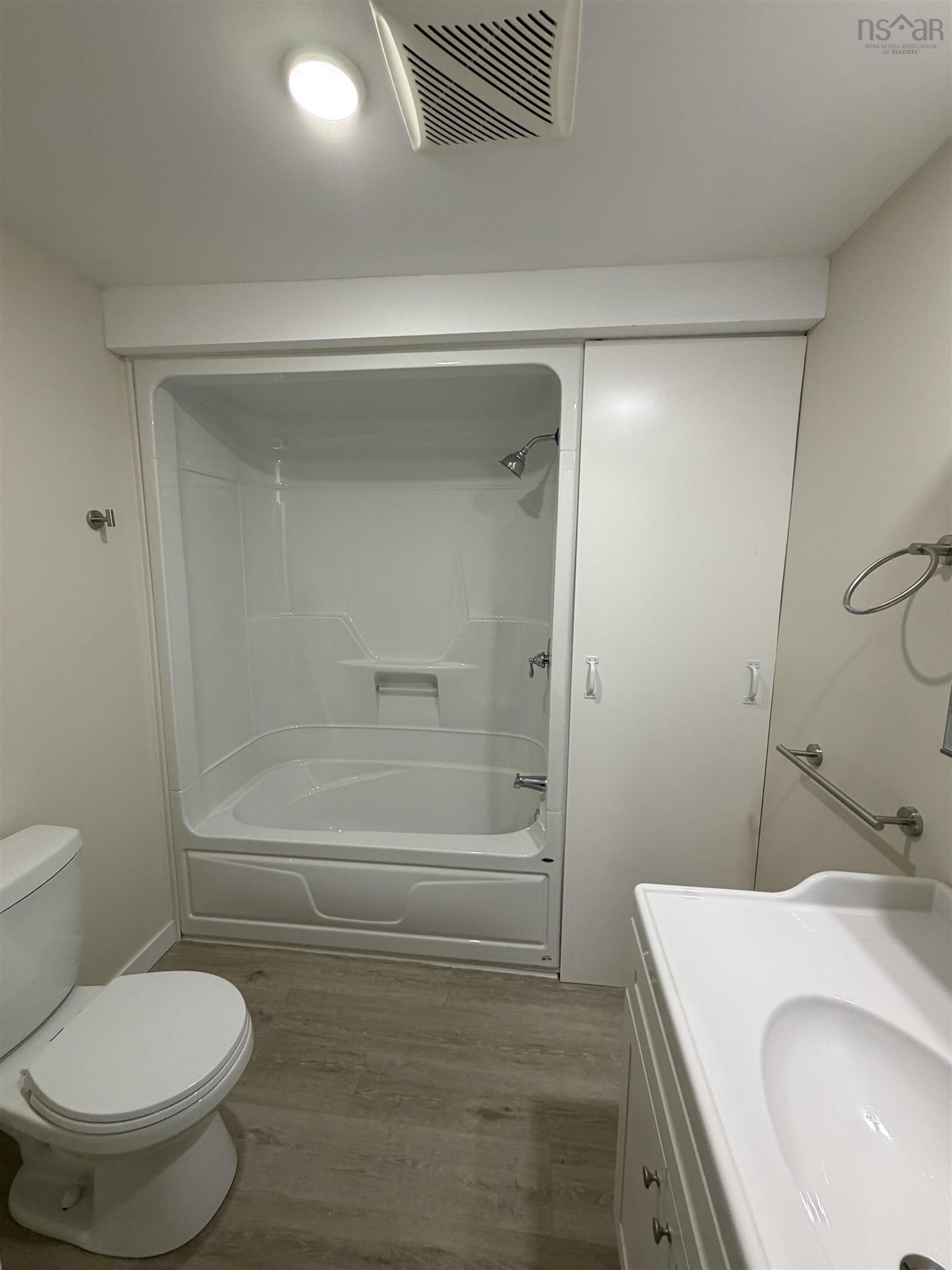 $154,995.00: 7 Christina Lane, Salmon River