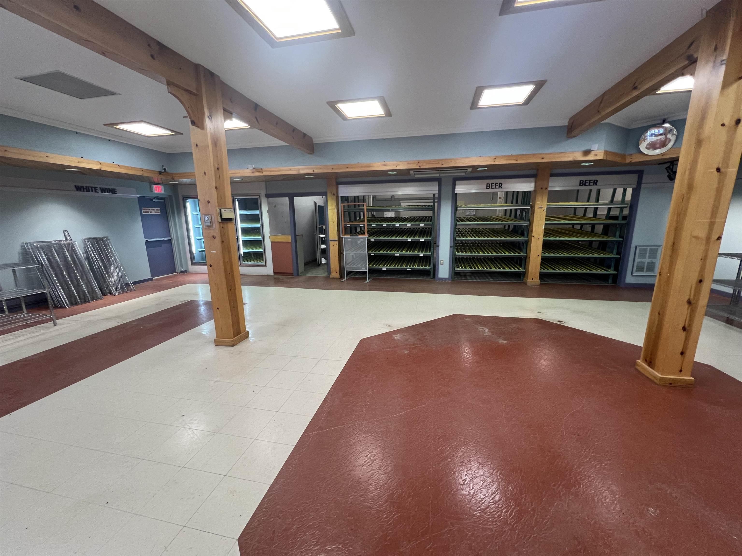 $250,000.00: 419 Main Street, Mulgrave