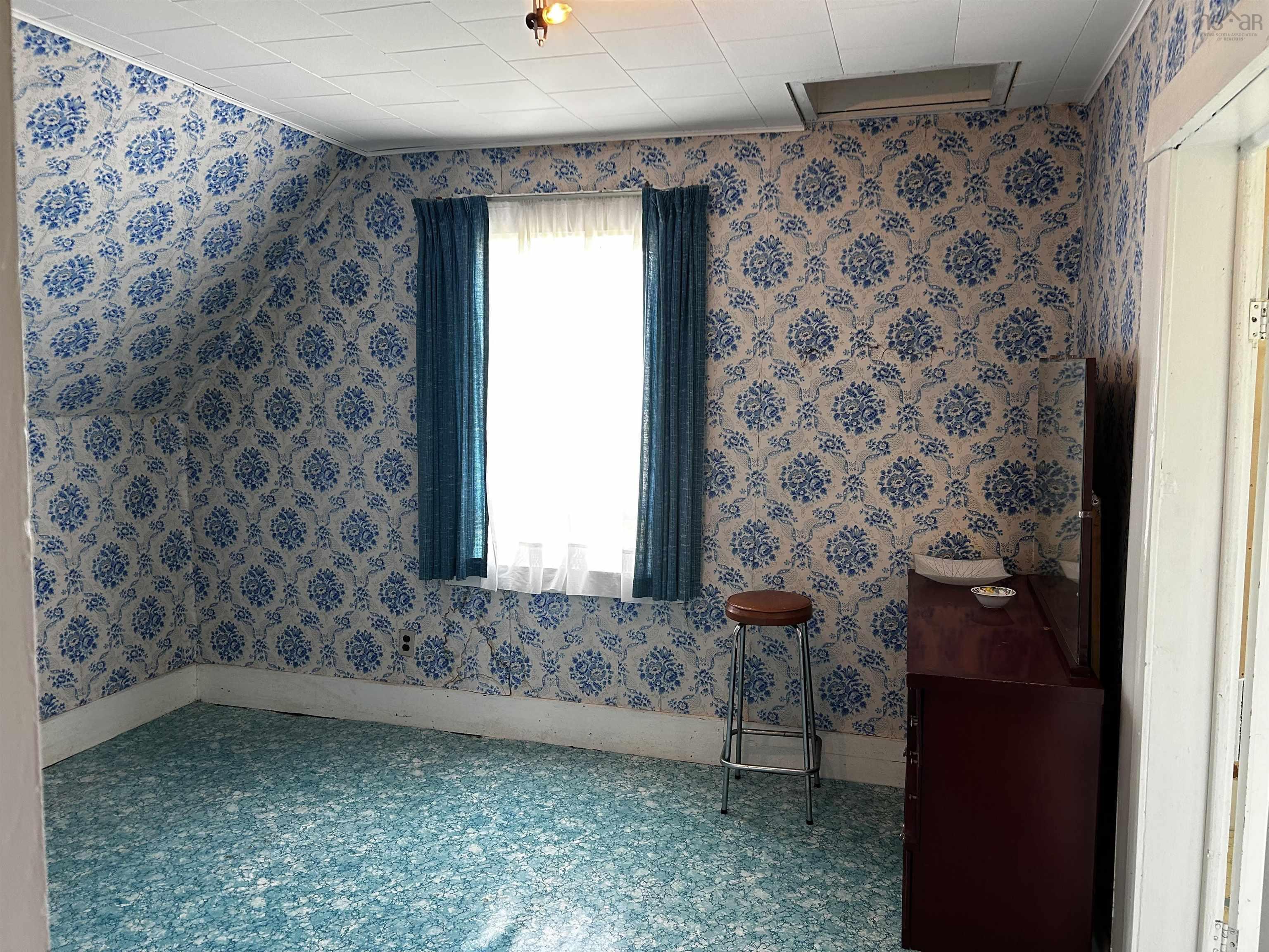 $199,900.00: 36 Lent Road, Weymouth North