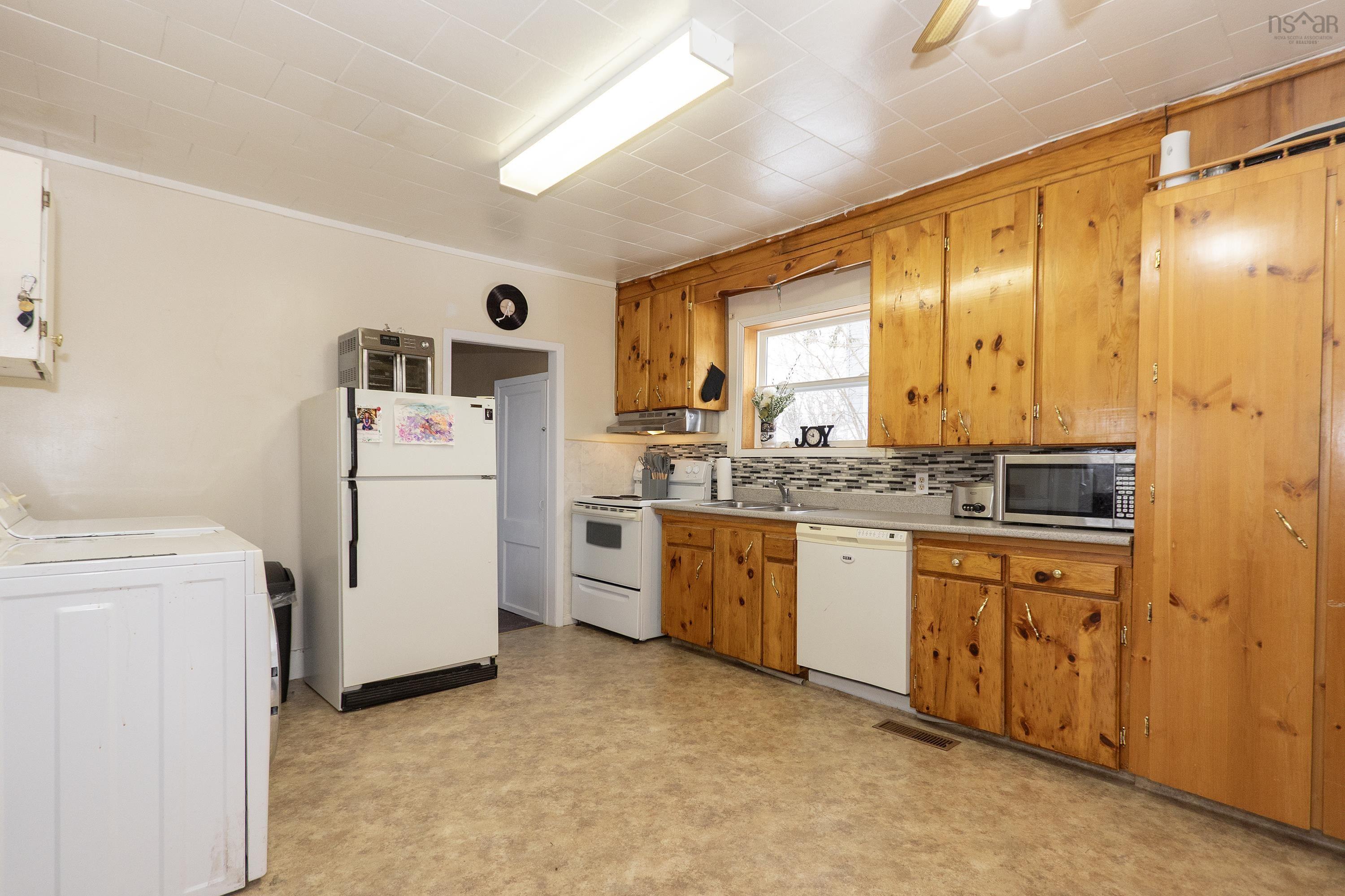 $179,900.00: 55 Croft Street, Amherst