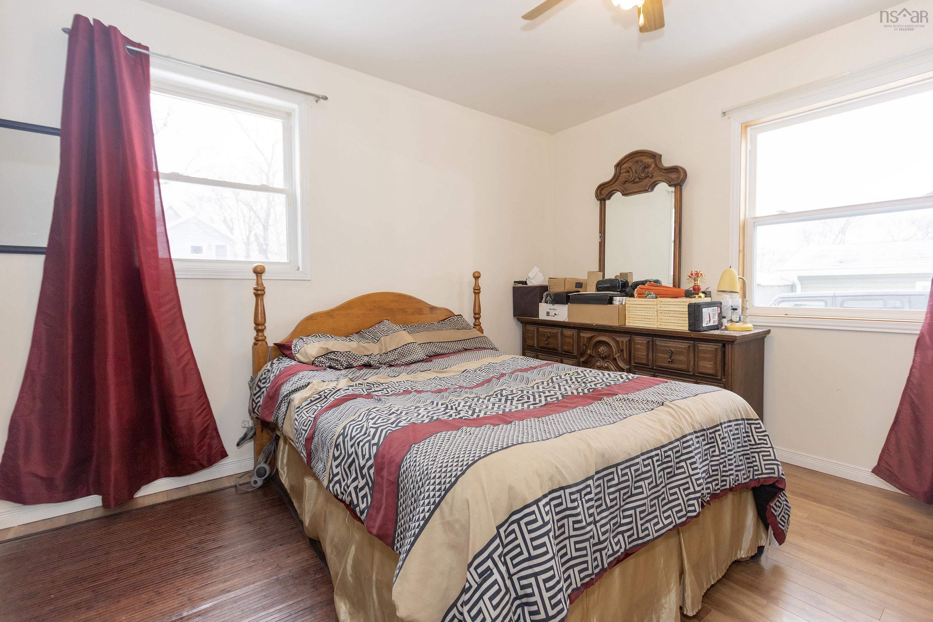 $179,900.00: 55 Croft Street, Amherst