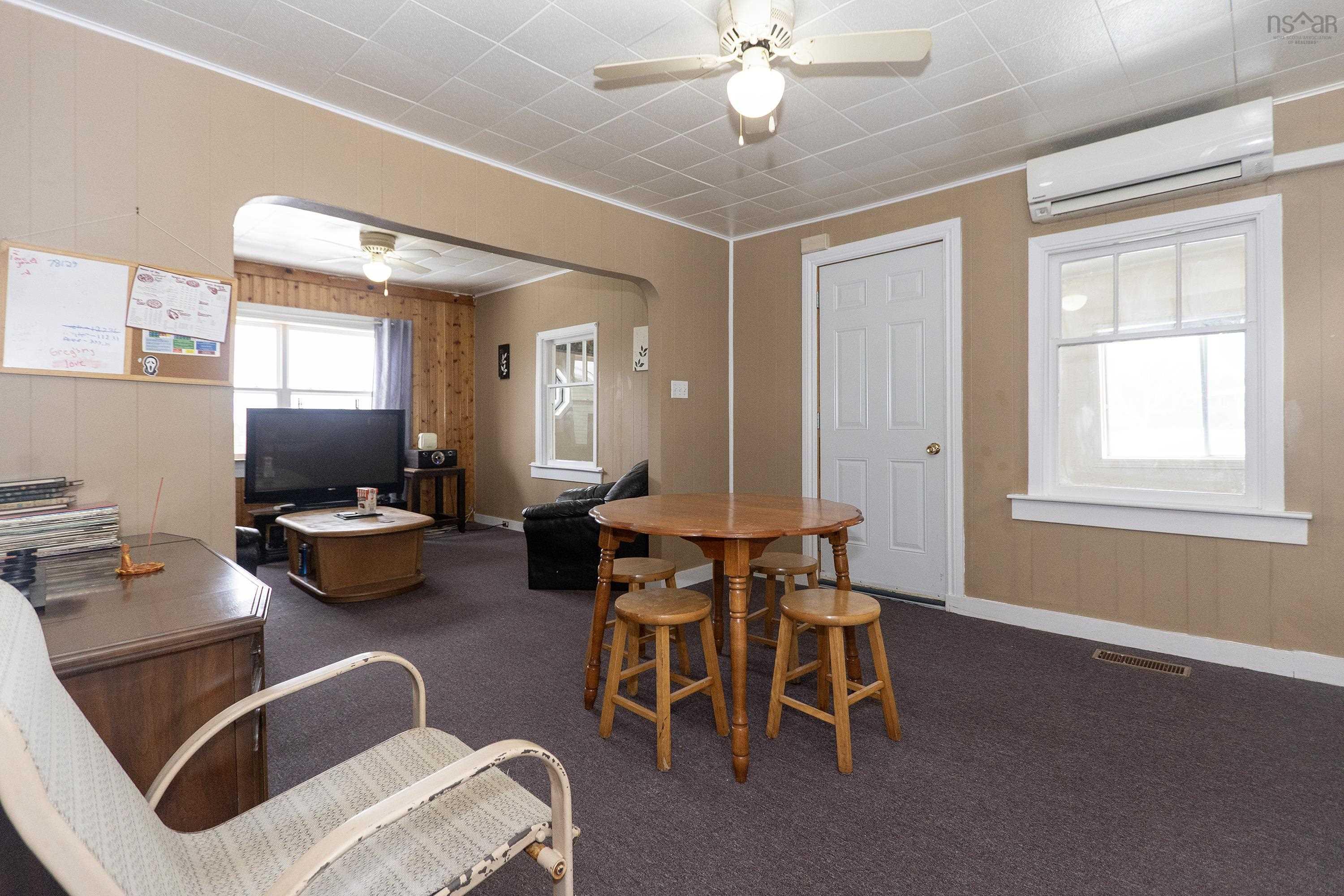 $179,900.00: 55 Croft Street, Amherst