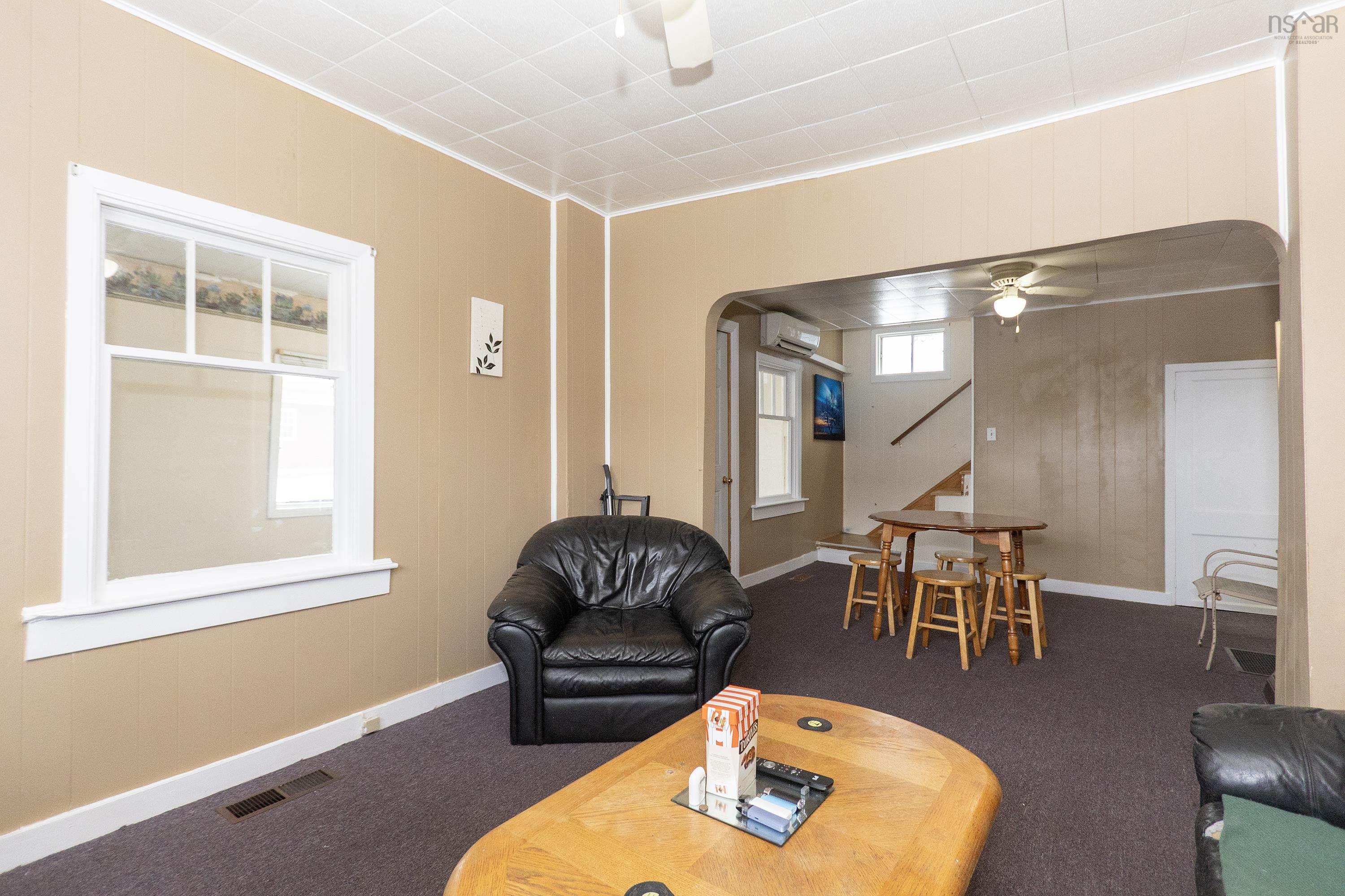 $179,900.00: 55 Croft Street, Amherst