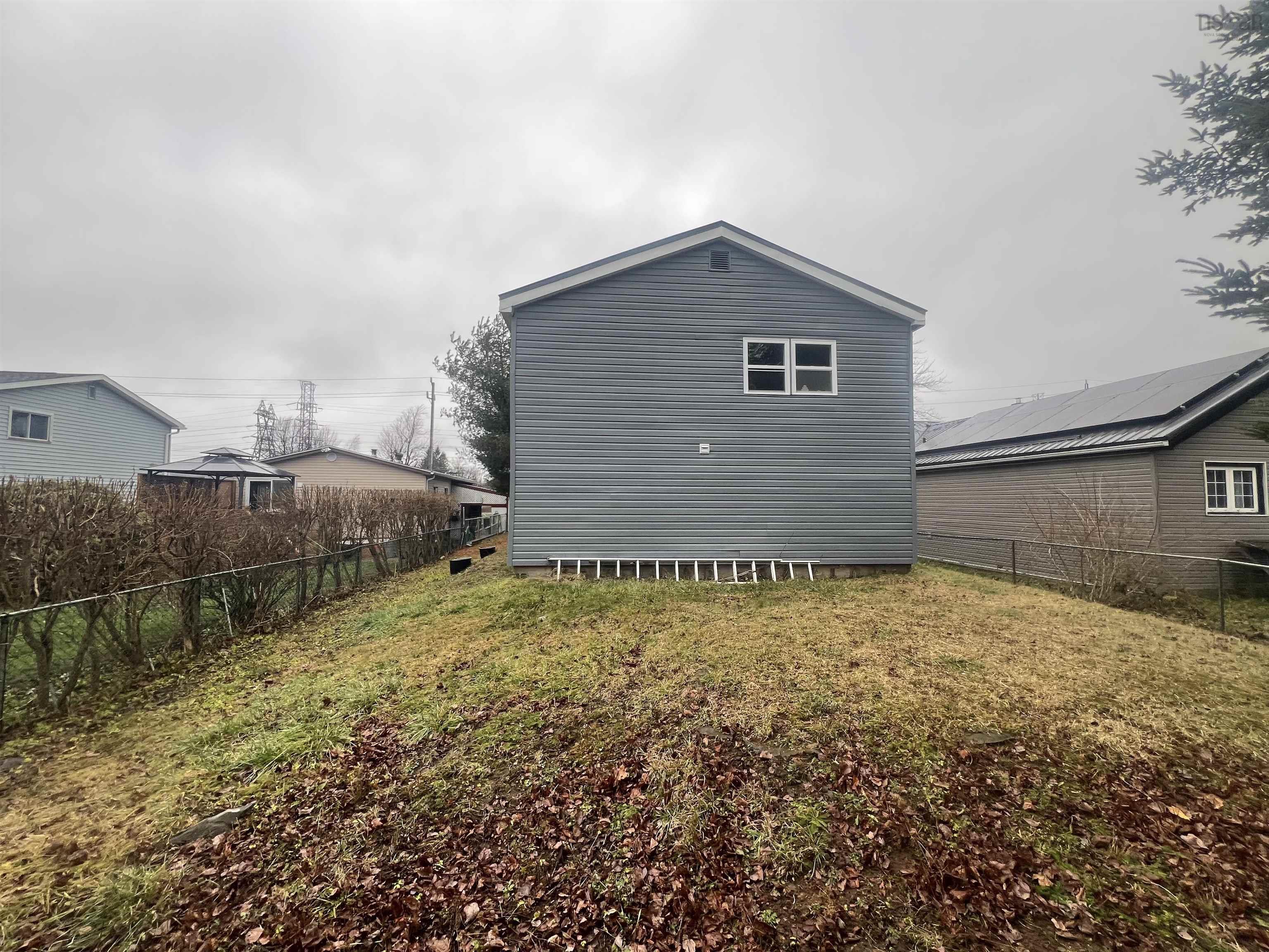 12 Lahey Road, Dartmouth, NS (MLS 202600906)