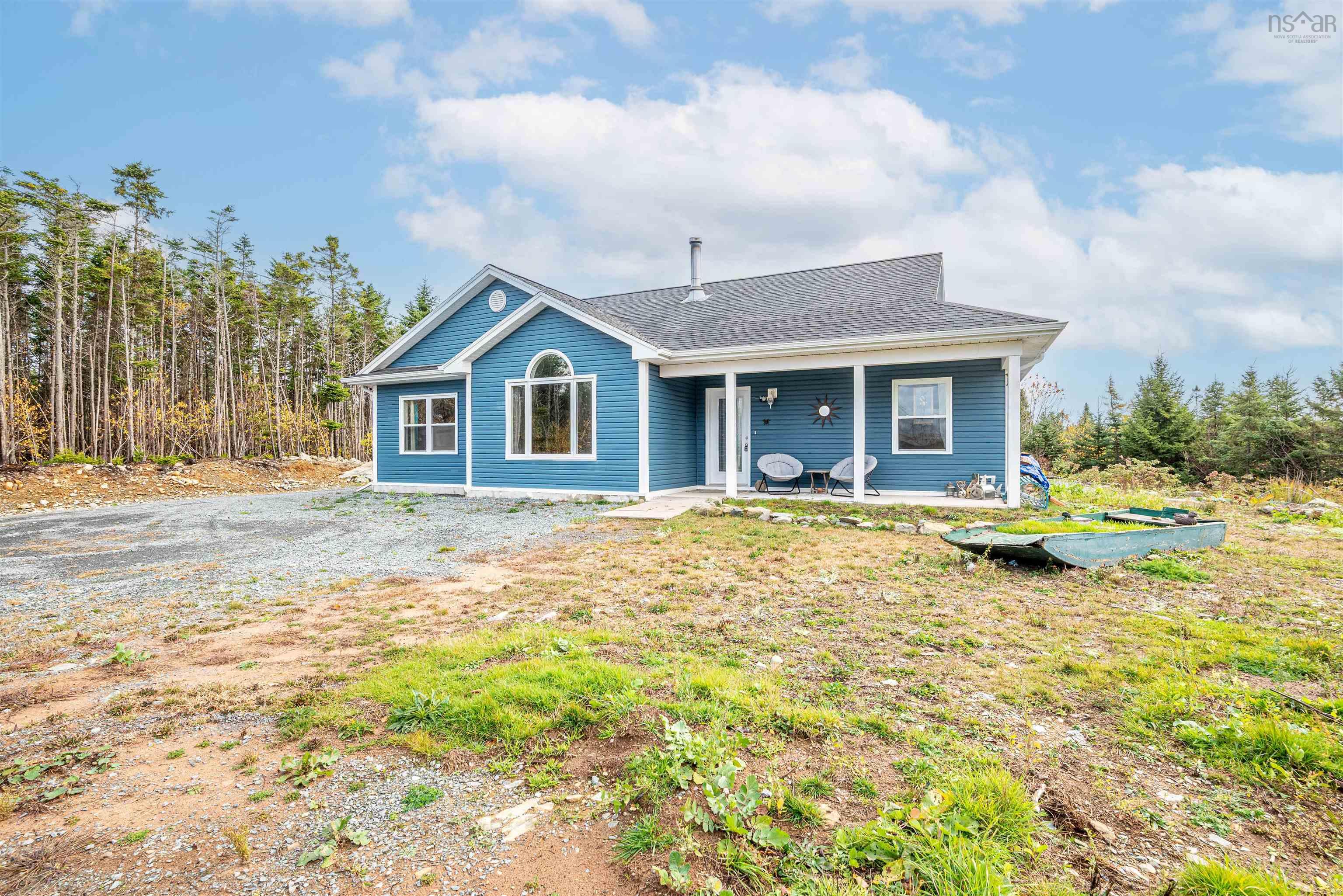 281 Heselton Drive, Ostrea Lake, NS (MLS 202600908)