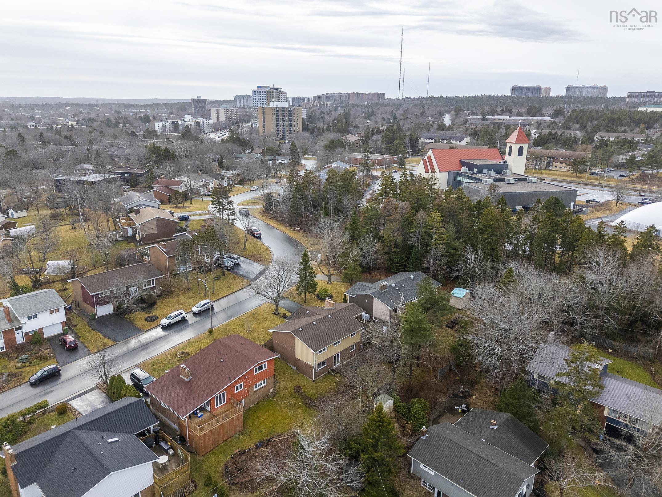 91 Hazelholme Drive, Halifax, NS (MLS 202600910)