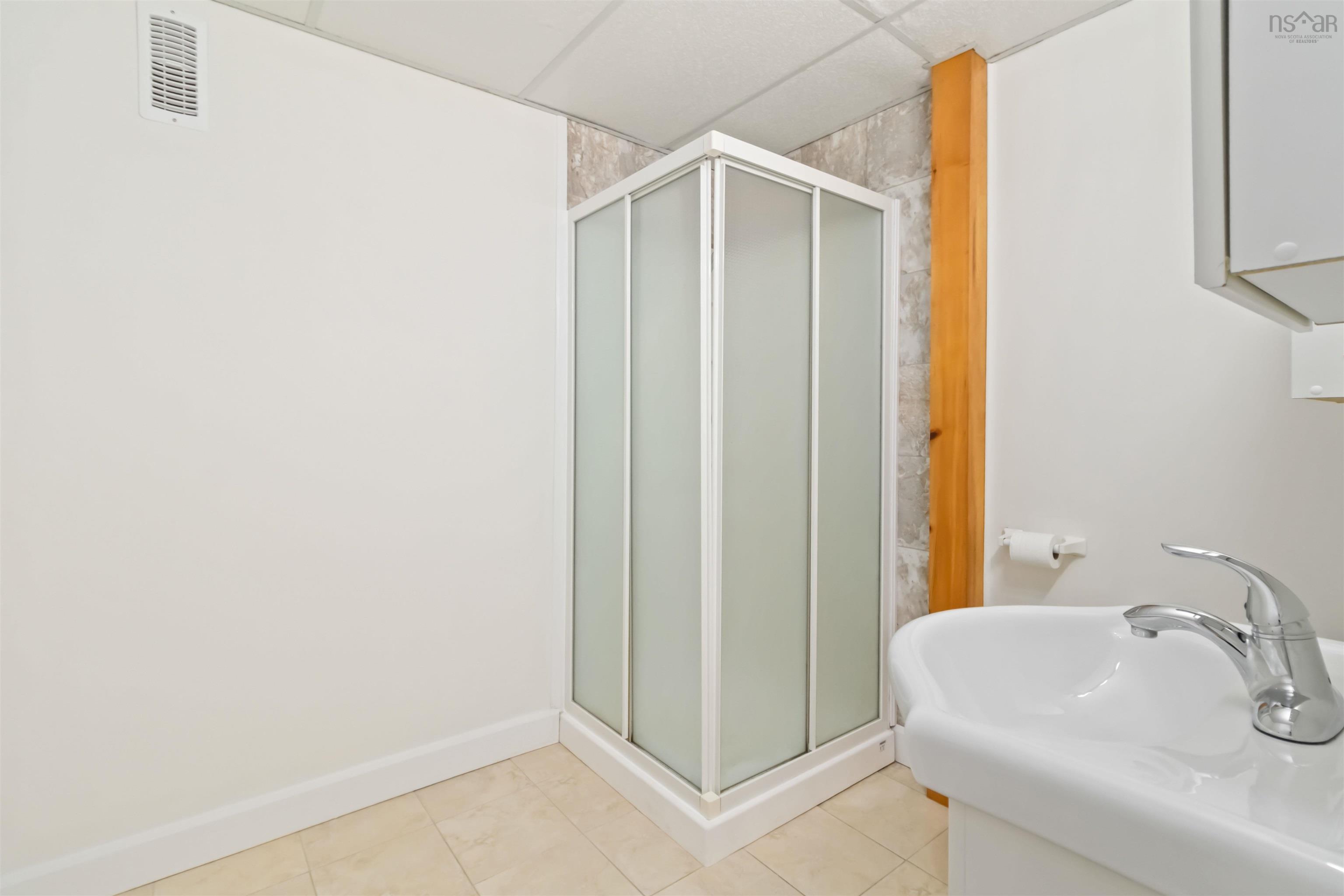 5 Main Street, Bedford, NS (MLS 202600918)