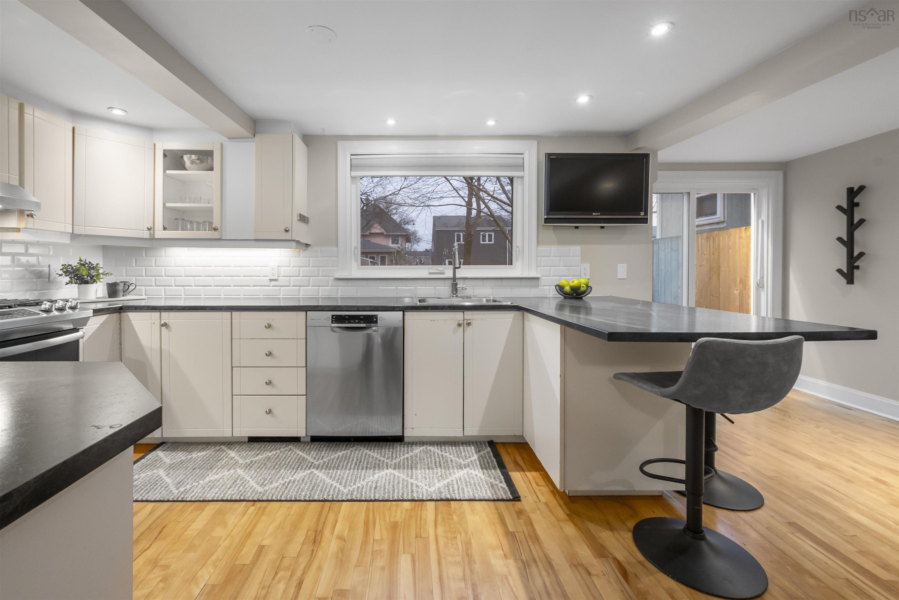 6490 London Street, Halifax, NS (MLS 202600937)