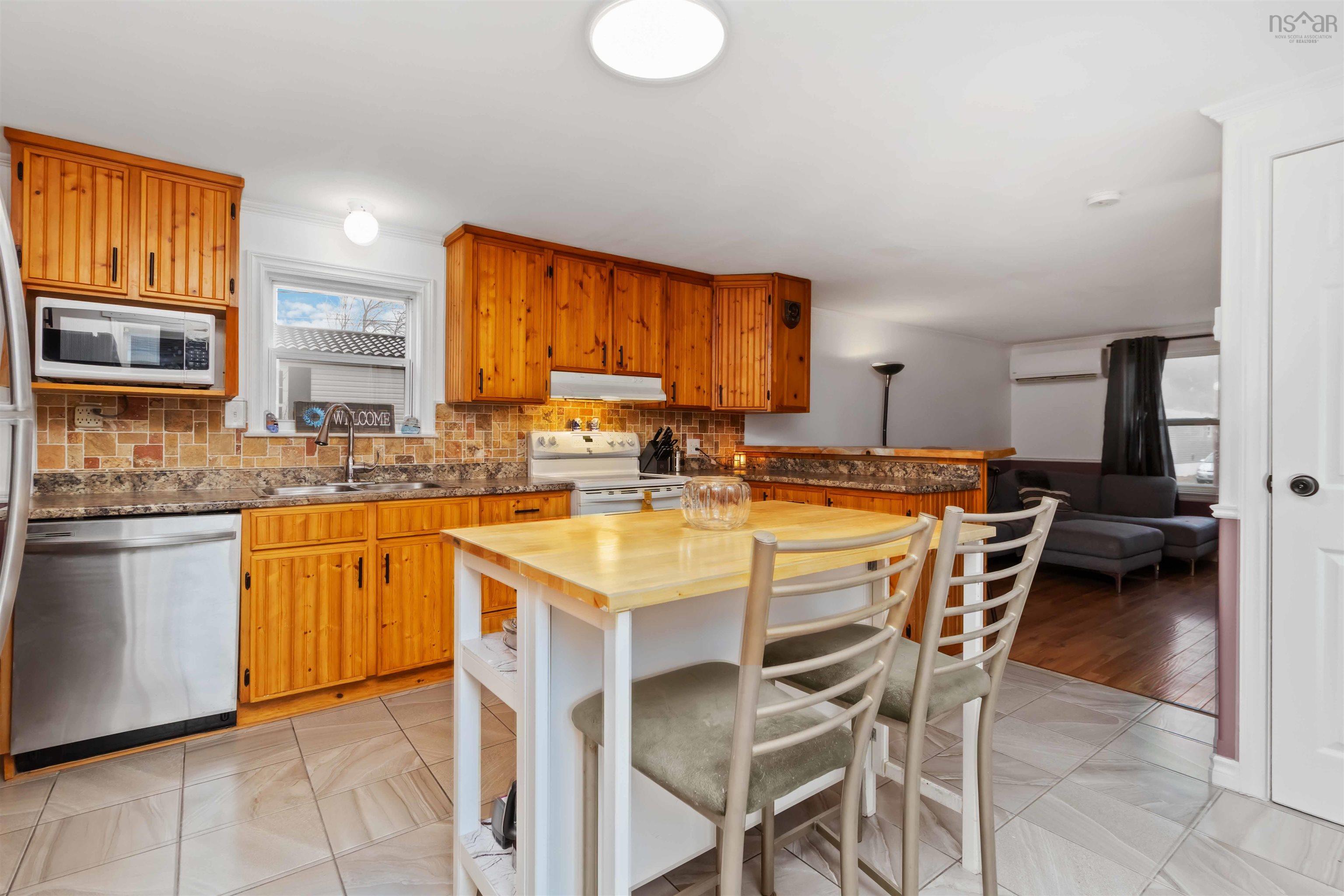 33 Elcona Avenue, Middle Sackville, NS (MLS 202600942)