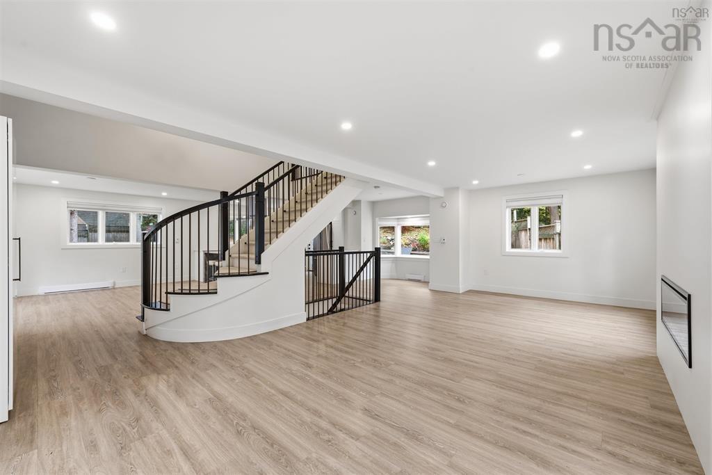 680 Shore Drive, Bedford, NS (MLS 202600944)