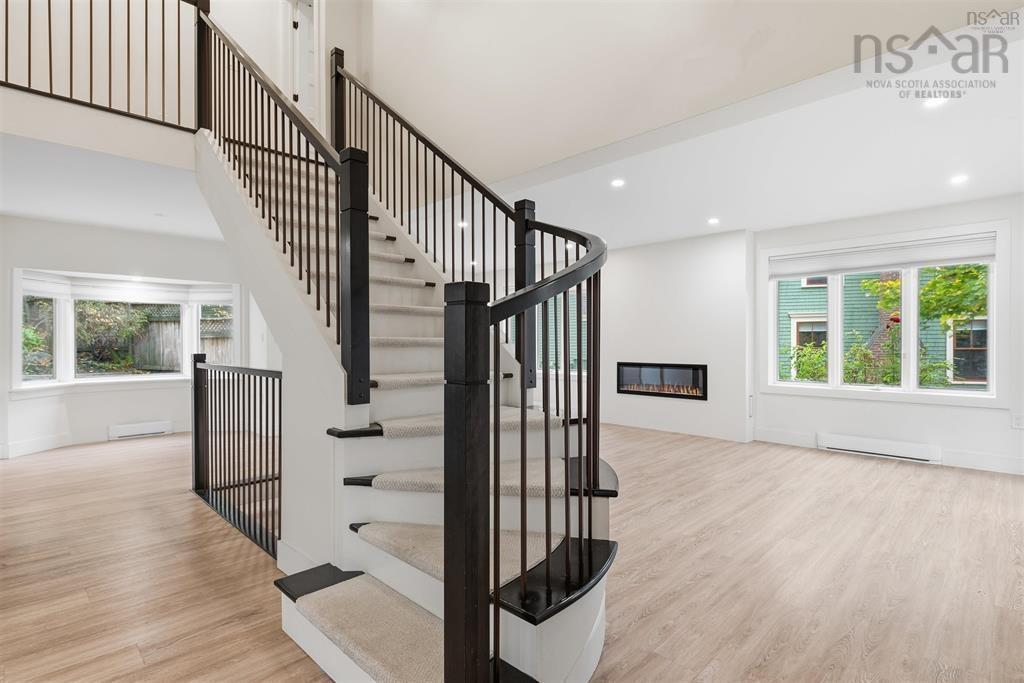 680 Shore Drive, Bedford, NS (MLS 202600944)