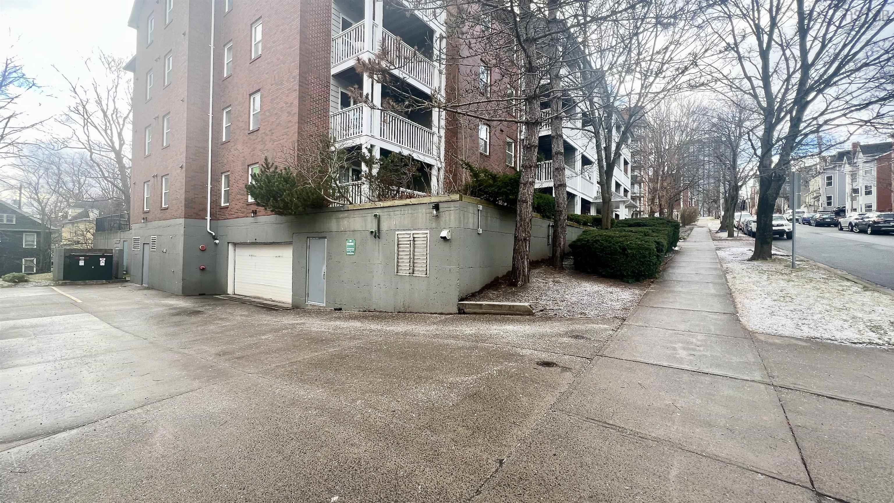 $519,900.00: 300 5230 Tobin Street, Halifax