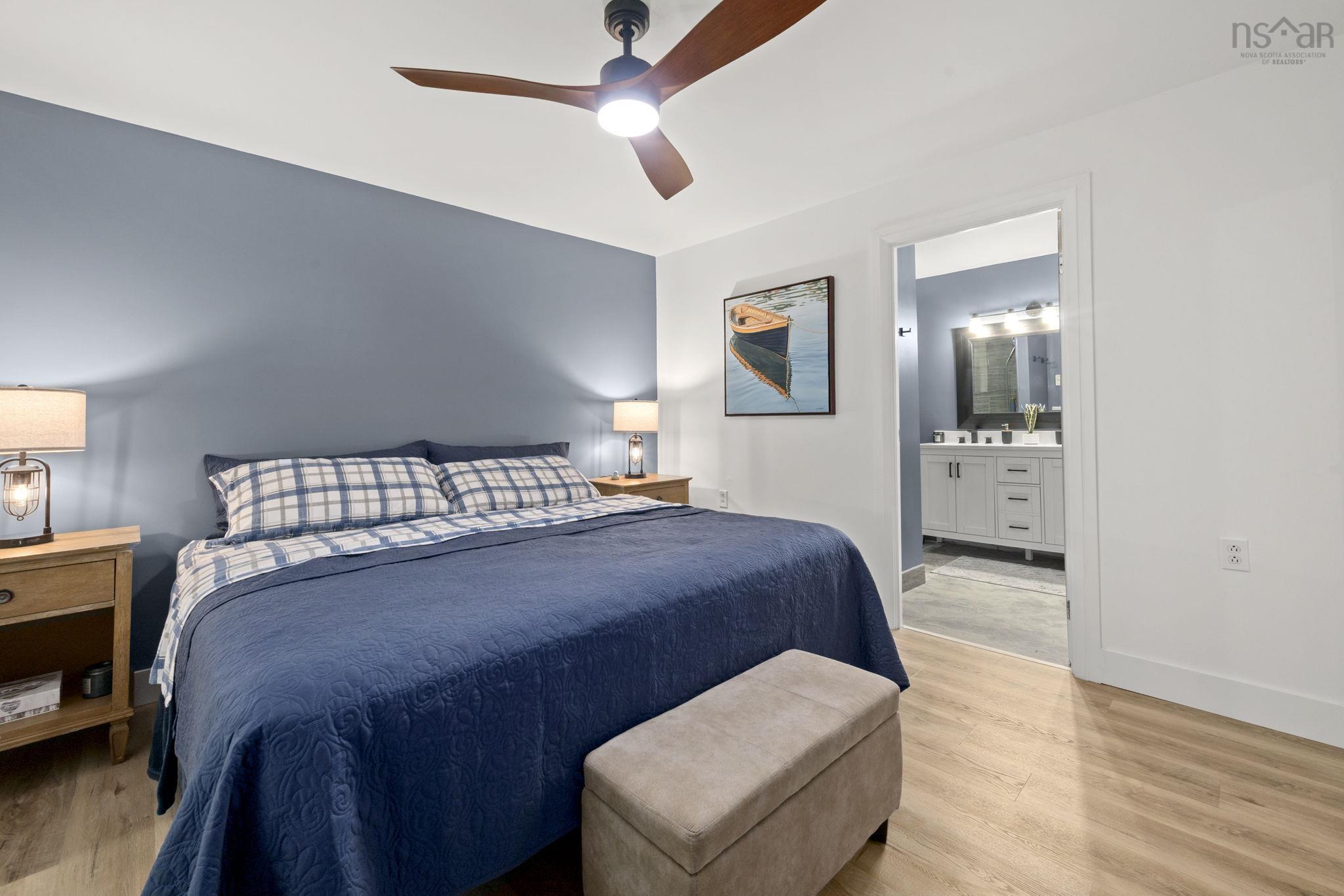 $725,000.00: 31-33 Birch Grove, Upper Tantallon