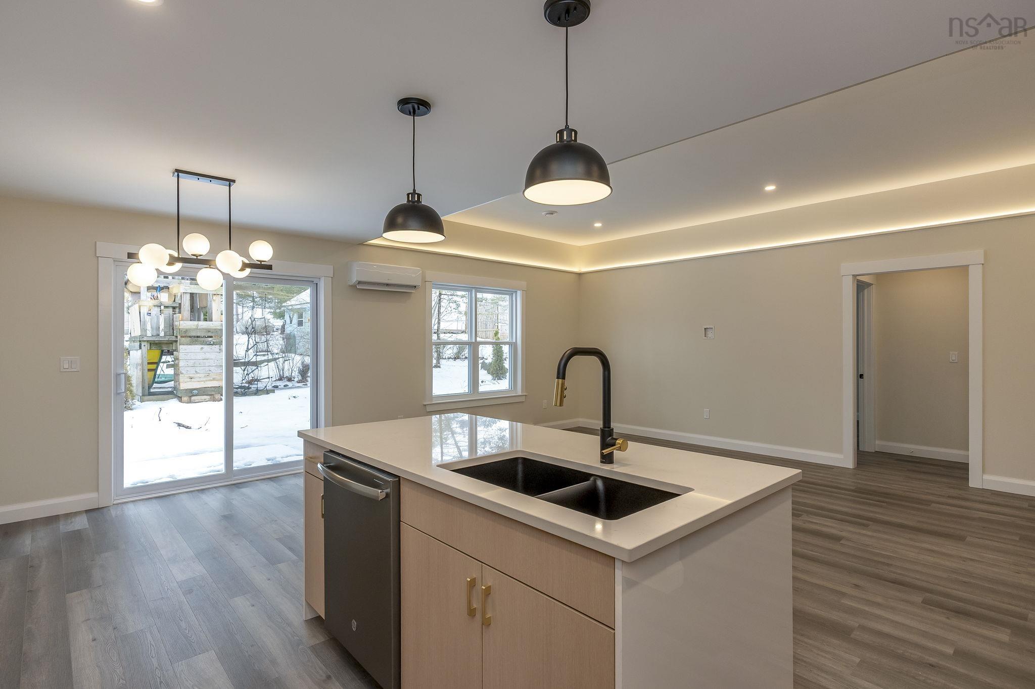 $525,000.00: 10 Peterson Street, Cambridge