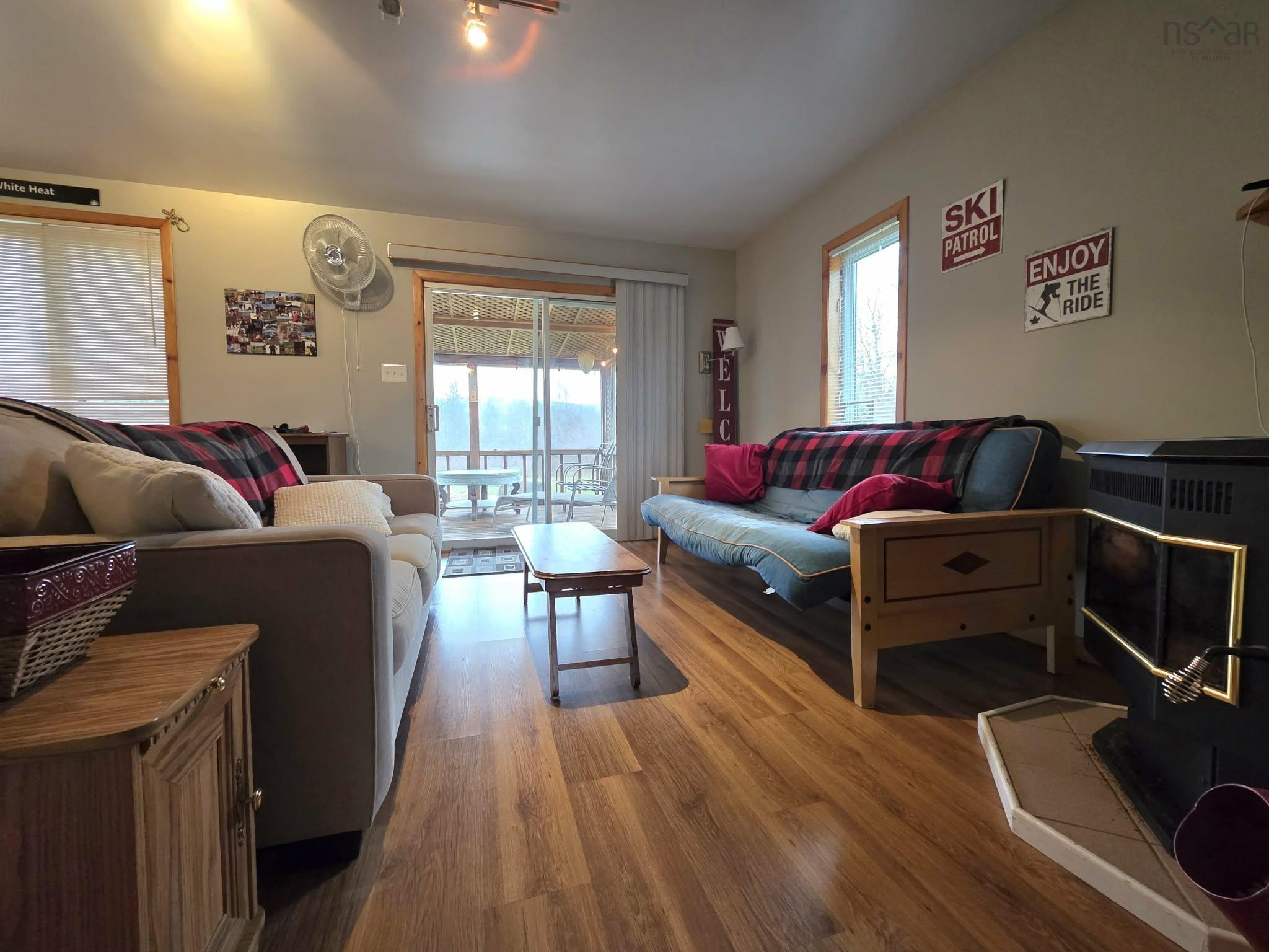 $269,000.00: 296 Valley Road, Westchester