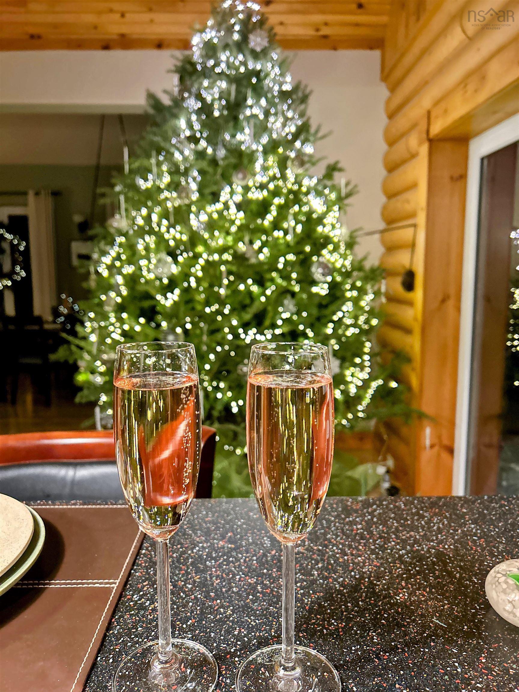 $799,900.00: 4058 Highway 325, Newcombville