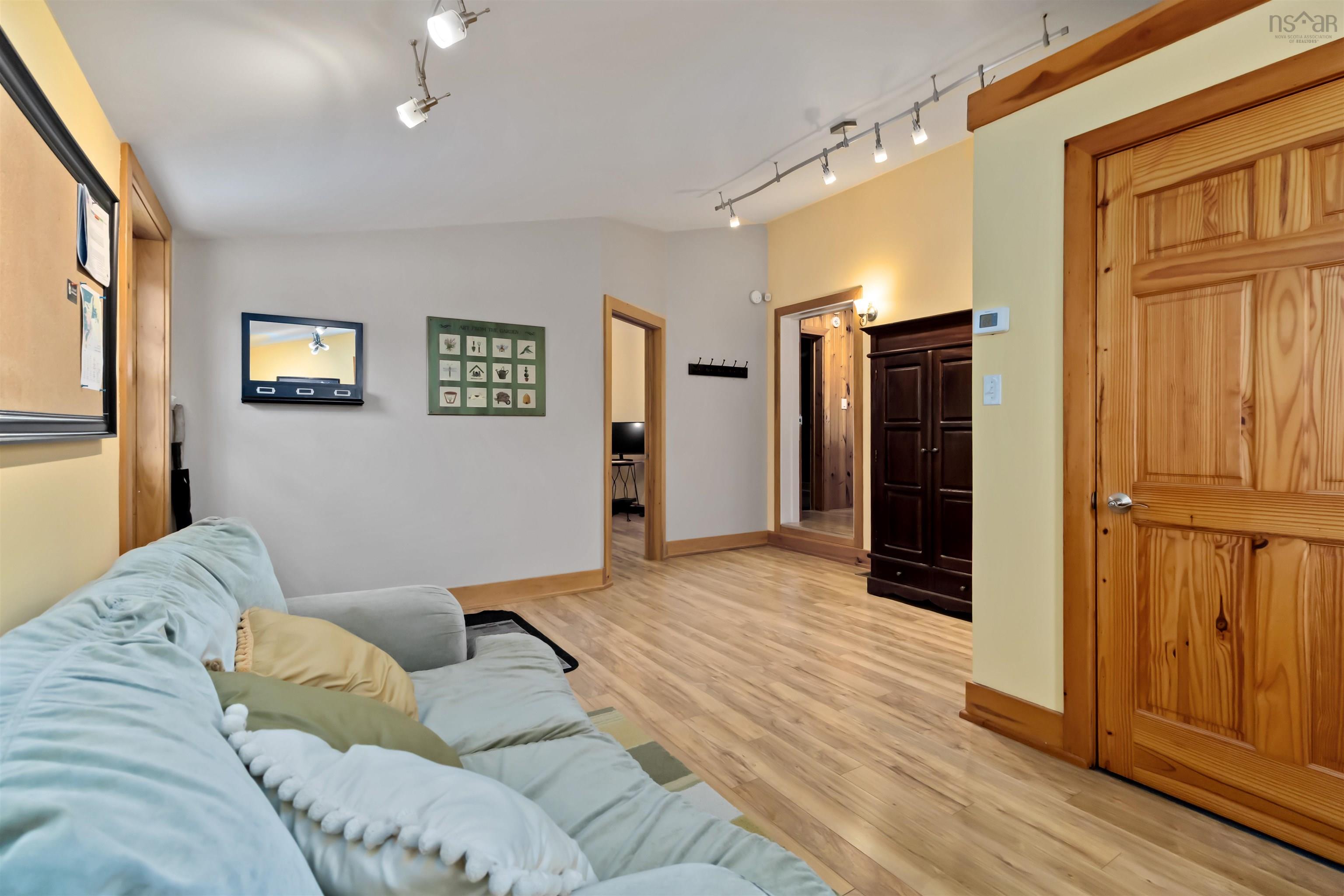 $799,900.00: 4058 Highway 325, Newcombville